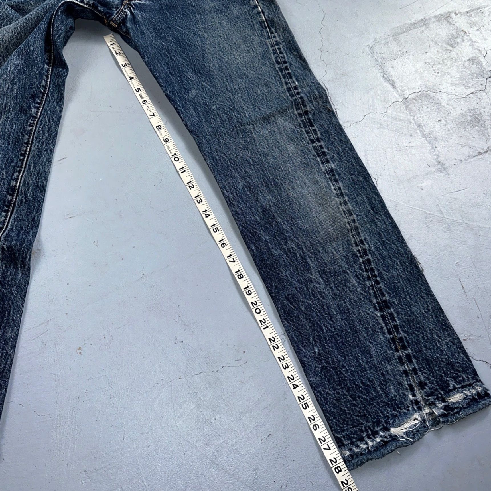 Levi's VINTAGE Levi's 501 XX Jeans 28x32 USA Big E 60s 70s Straight Button Fly Denim Blue Cotton Size US 28 / EU 44 - 5 Thumbnail