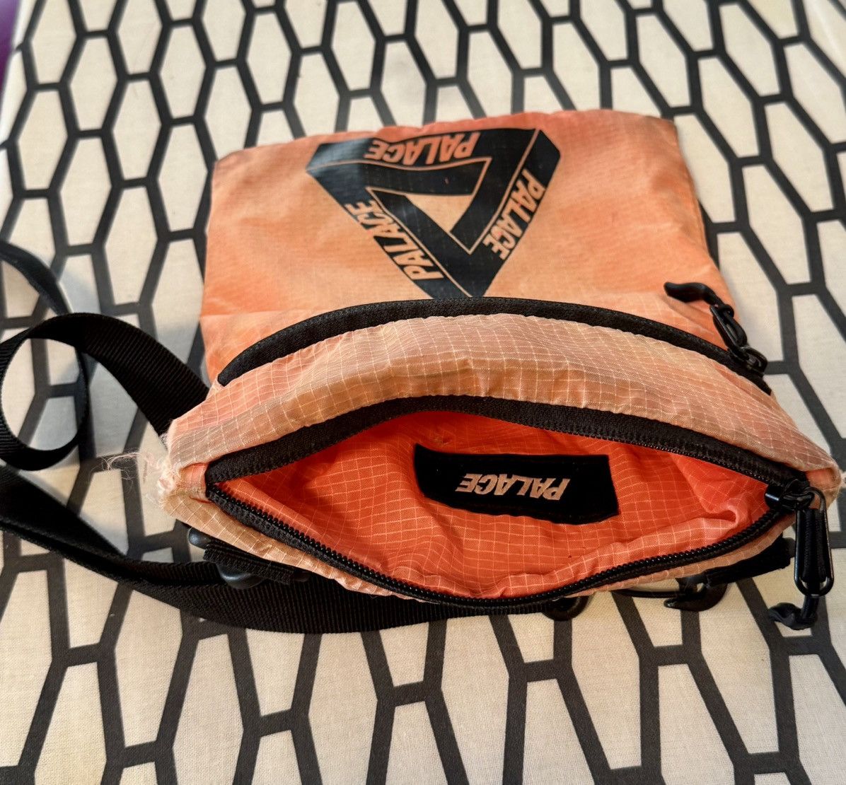 Palace Palace Skateboards Flat Sack shoulder bag Size ONE SIZE - 5 Thumbnail