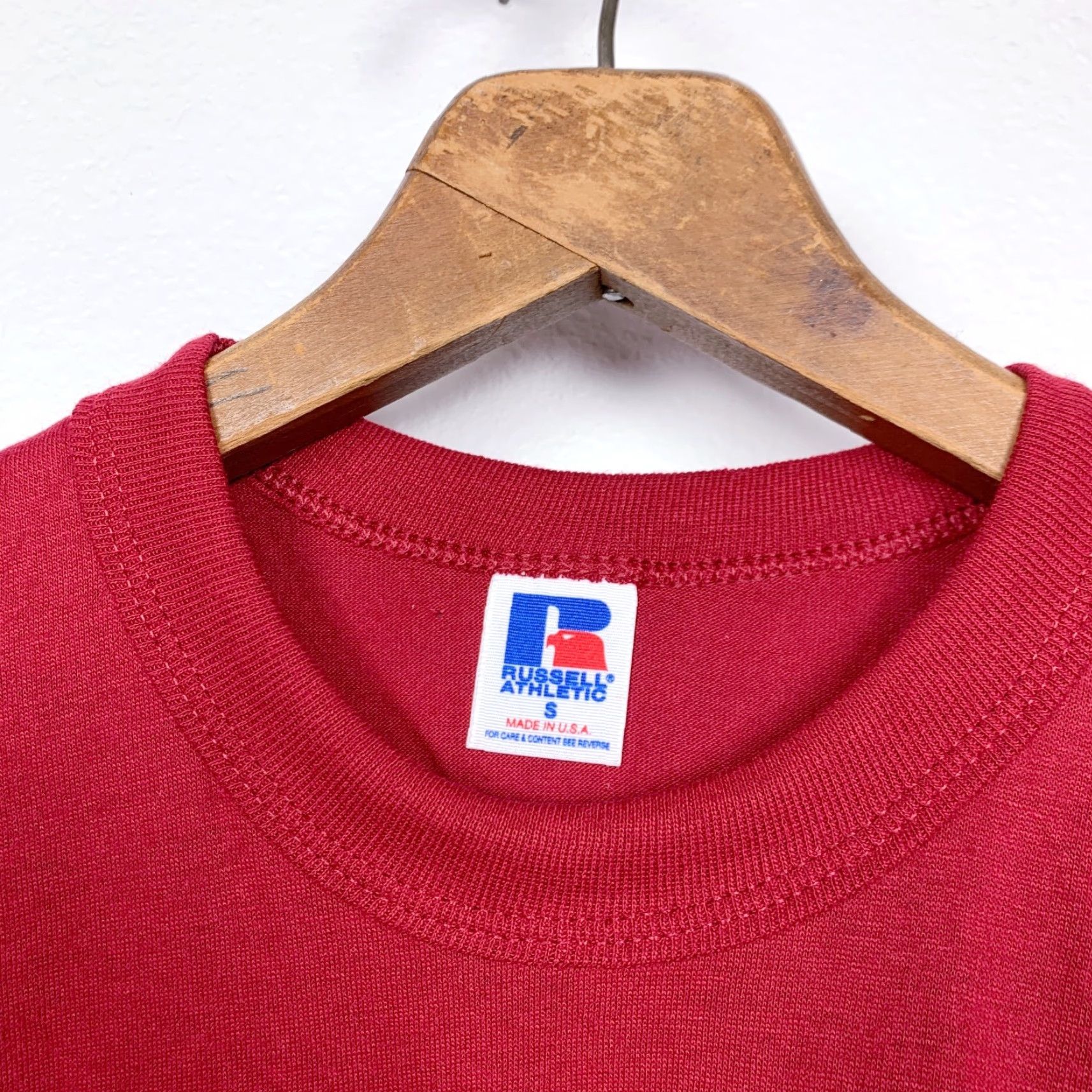 Russell Athletic VINTAGE Russell Athletic T-Shirt Small USA 90s Deadstock Red Short Sleeve Cotton Unisex Basic Tee Mens Womens Boys Girls S Size US S / EU 44-46 / 1 - 3 Thumbnail