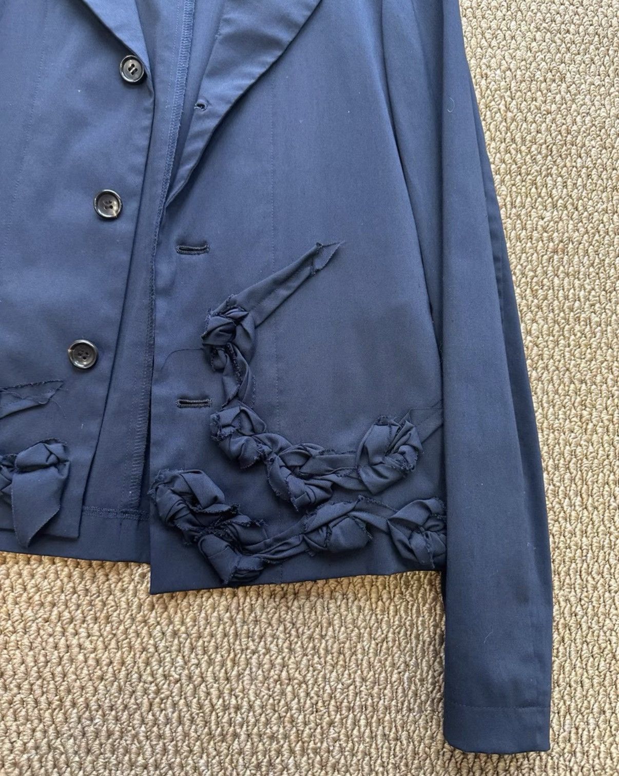 Comme des Garcons COMME des GARÇONS Navy Hand-Pleated Blazer K23 Size US M / EU 48-50 / 2 - 5 Thumbnail