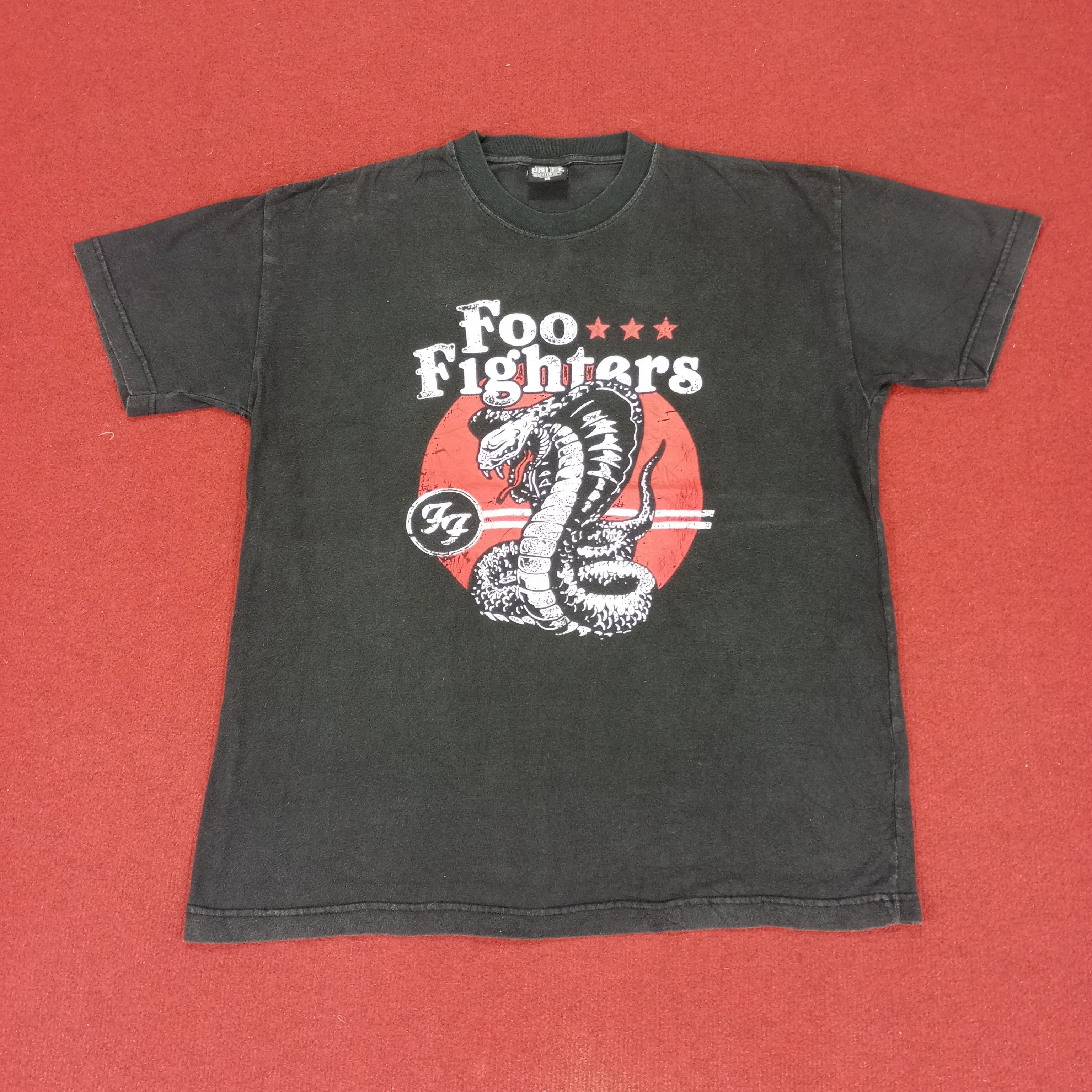 Band Tees × Vintage Foo Fighter Tshirt Rock Band Music Streetwear Style Size US L / EU 52-54 / 3 - 1 Thumbnail