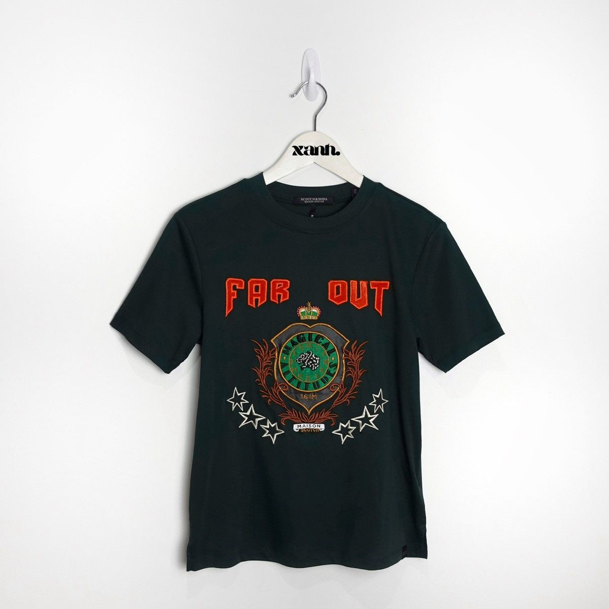Scotch & Soda Scotch & Soda Embroidered ‘Far Out’ Tee Size XS / US 0-2 / IT 36-38 - 1 Thumbnail
