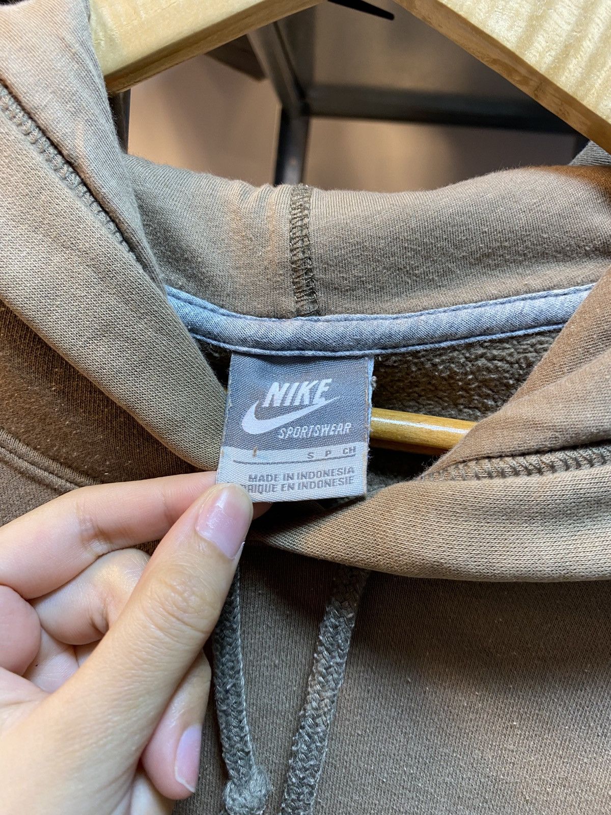 Nike Rare Vintage Y2K Nike Spell Out Pullover Sweatshirt Hoodie Size US S / EU 44-46 / 1 - 6 Thumbnail