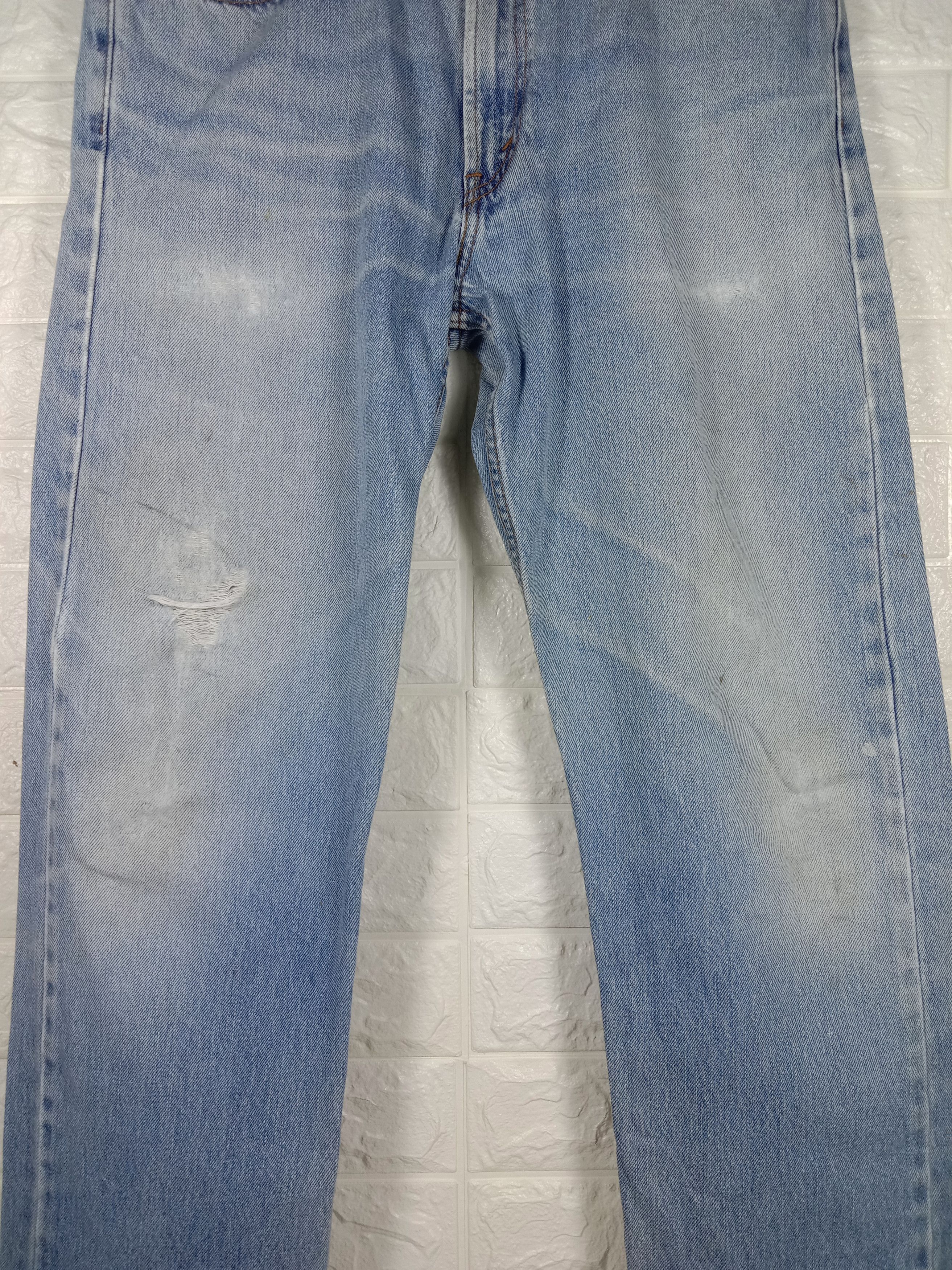 Levi's Vintage Levi's 505 Jeans Faded Blue Distressed Denim Size US 33 - 3 Thumbnail