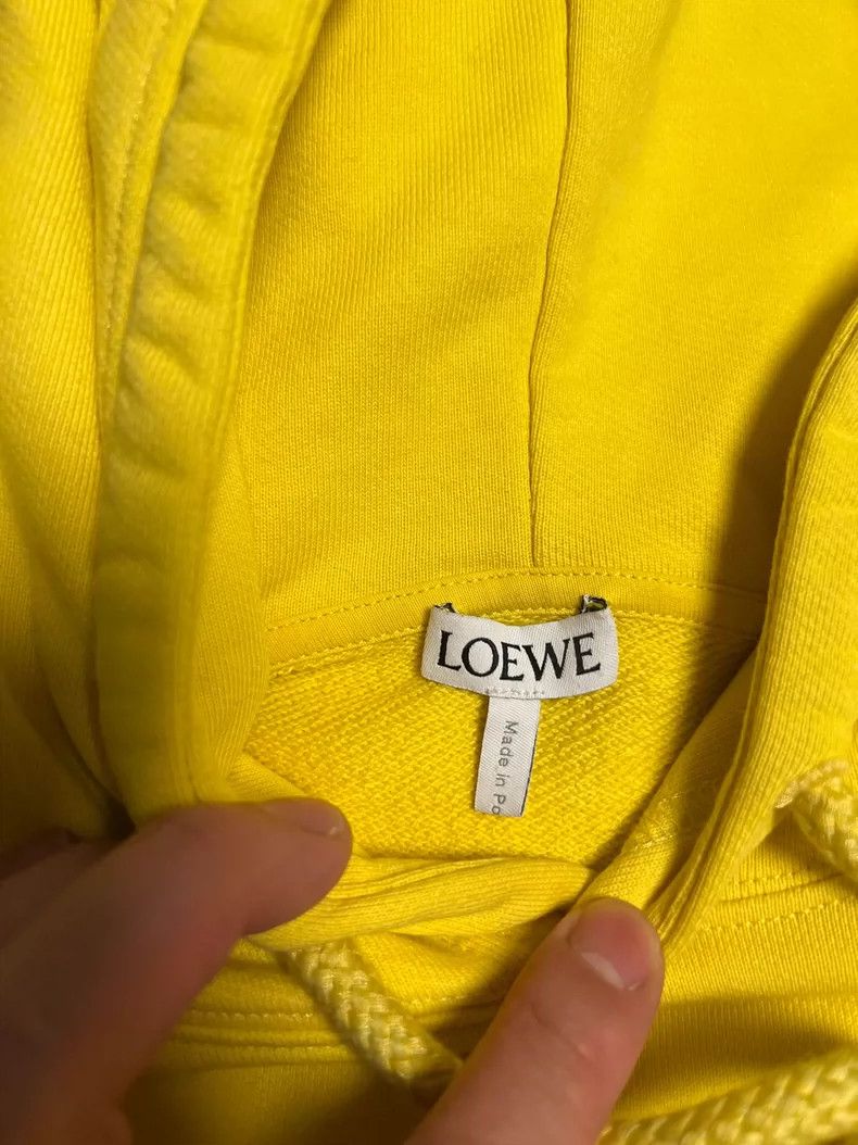 Loewe LOEWE Yellow Logo hoodie Size XS / US 0-2 / IT 36-38 - 3 Thumbnail