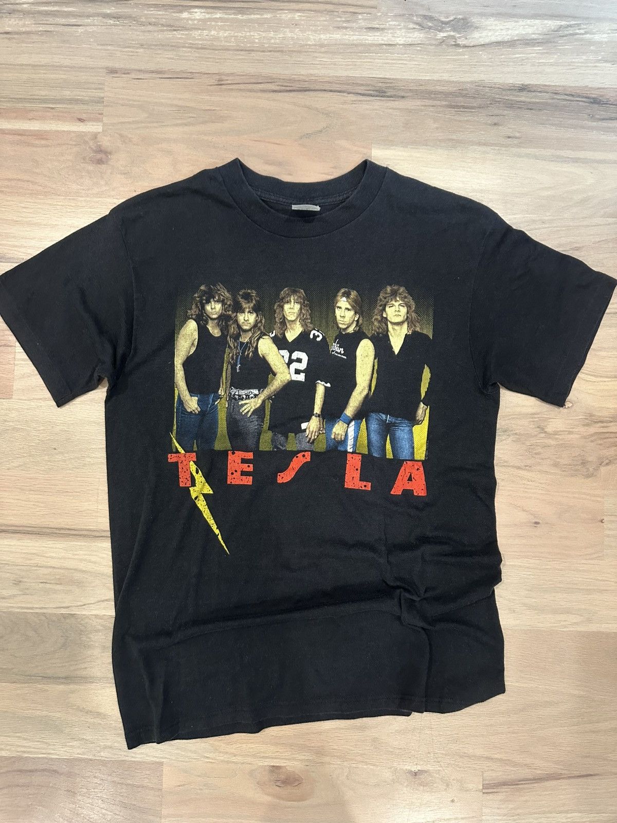 Band Tees Vintage 1988 Tesla Great Radio Controversy Tee Size Large Size US L / EU 52-54 / 3 - 1 Thumbnail
