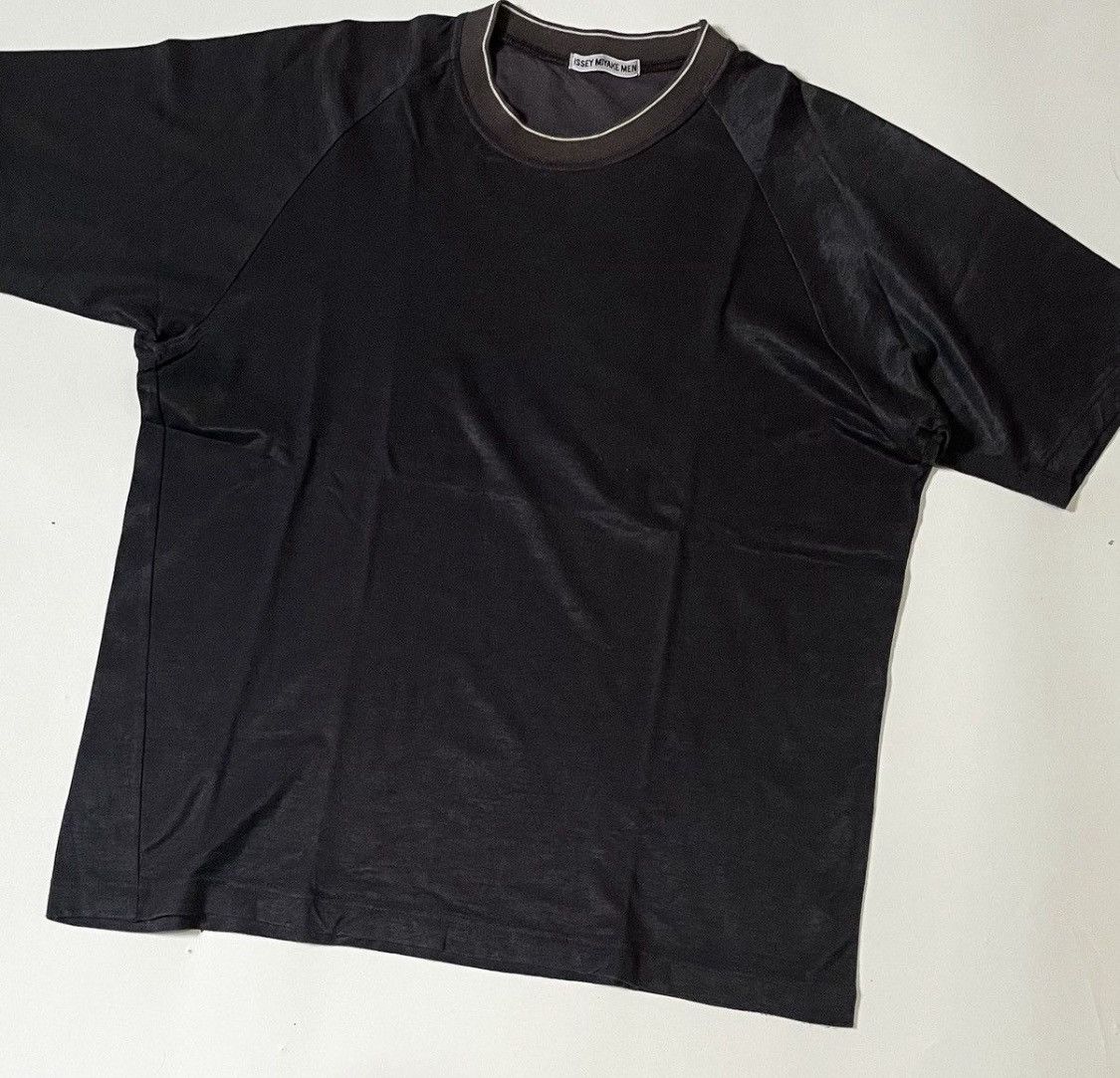 Issey Miyake Vintage issey miyake men coated tee Size US M / EU 48-50 / 2 - 2 Thumbnail