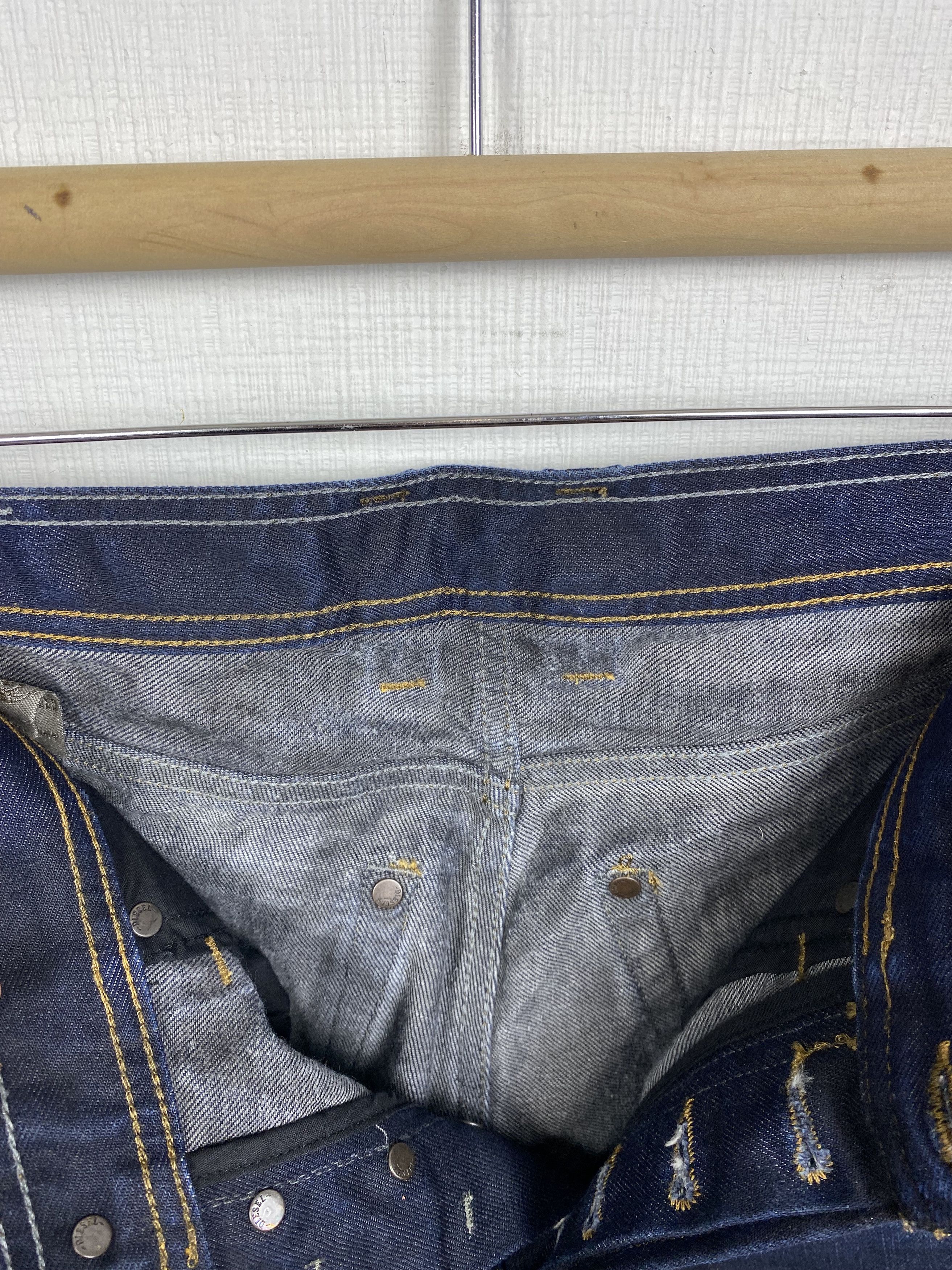 Diesel Diesel Waxed Back in the saddle Carrot Jeans size 30 Size US 30 / EU 46 - 12 Thumbnail