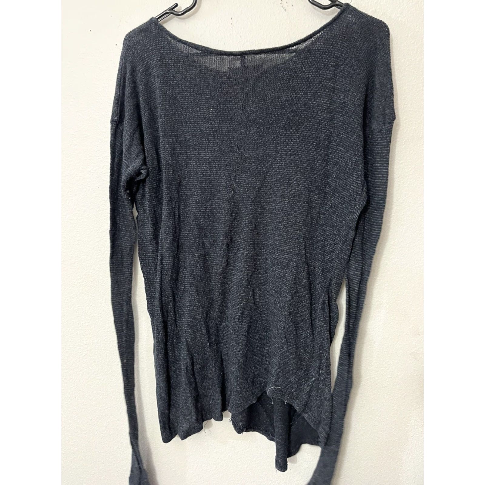 Abercrombie & Fitch ABERCROMBIE & FITCH Ladies' Small WAFFLE SHIRT (Gray Knit w/ Long Sleeves) EUC Size S / US 4 / IT 40 - 3 Thumbnail