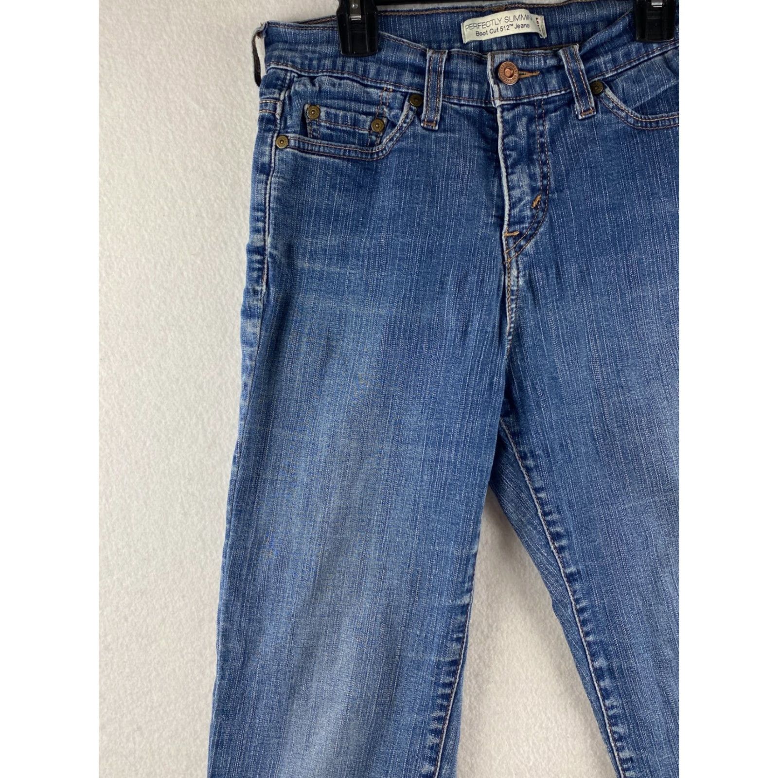 Levi's Levi's 512 Jeans Womens 4 Medium 26 Blue Bootcut Denim Stretch Regular 5-Pocket Rise Mid | Brand: Levi's | Color: Blue | Size: 4 | Womens Jeans Size 27" / US 4 / IT 40 - 7 Thumbnail