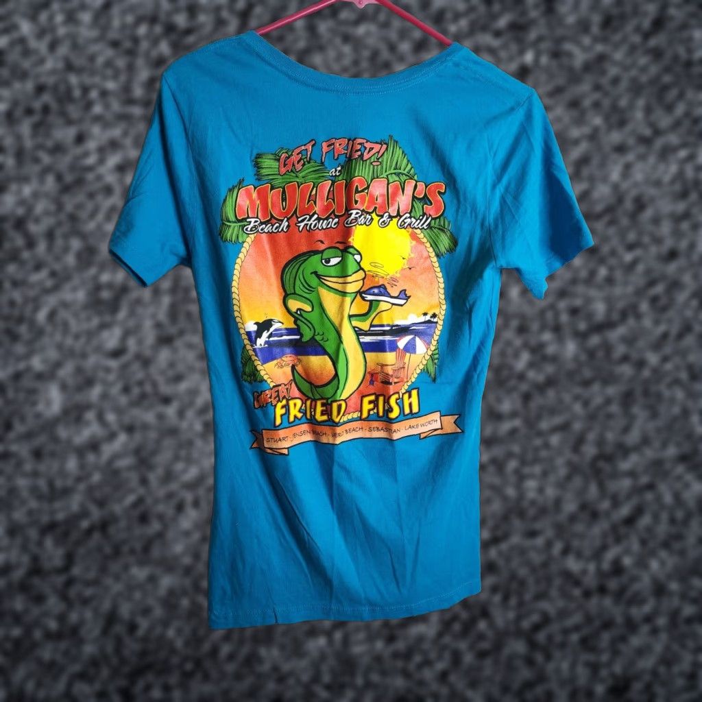 Doublet Mulligan's Bar and Grill T Shirt Womens XL V Neck Funny Double Sided Size XL / US 12-14 / IT 48-50 - 1 Thumbnail
