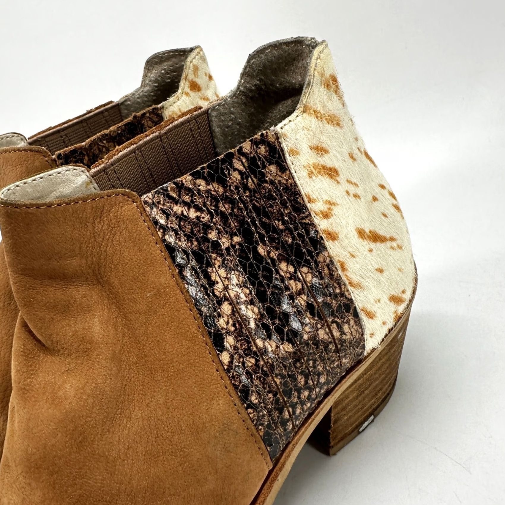 Dolce Vita Dolce Vita Shana Chelsea Boots Brown White Women's Size 6.5 Pull On Leather Casual Comfort Boots Mens? Size US 7 / IT 37 - 7 Thumbnail