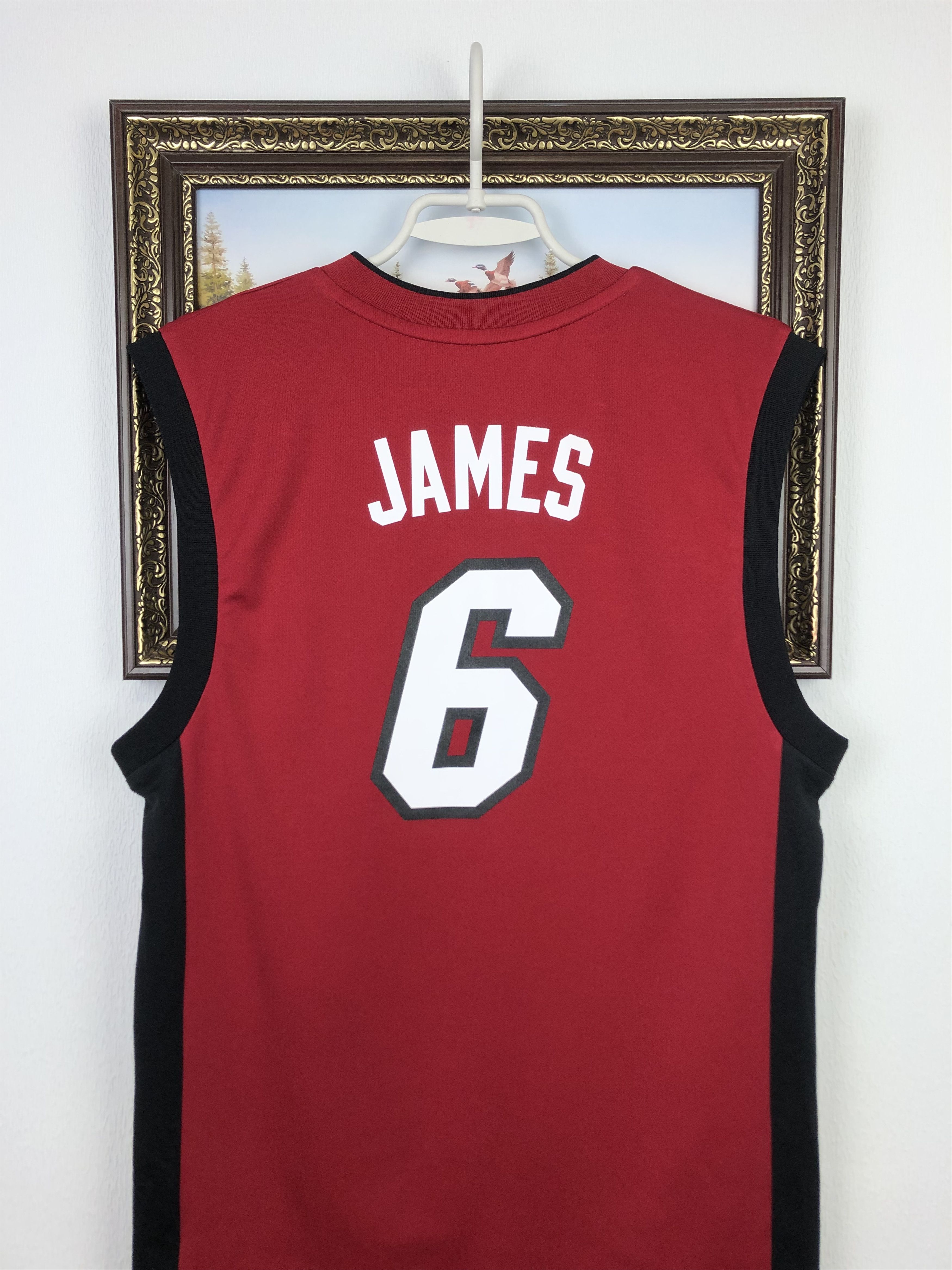 Adidas Vintage Miami Heat NBA Red Jersey #6 James King Tee Size US S / EU 44-46 / 1 - 12 Thumbnail
