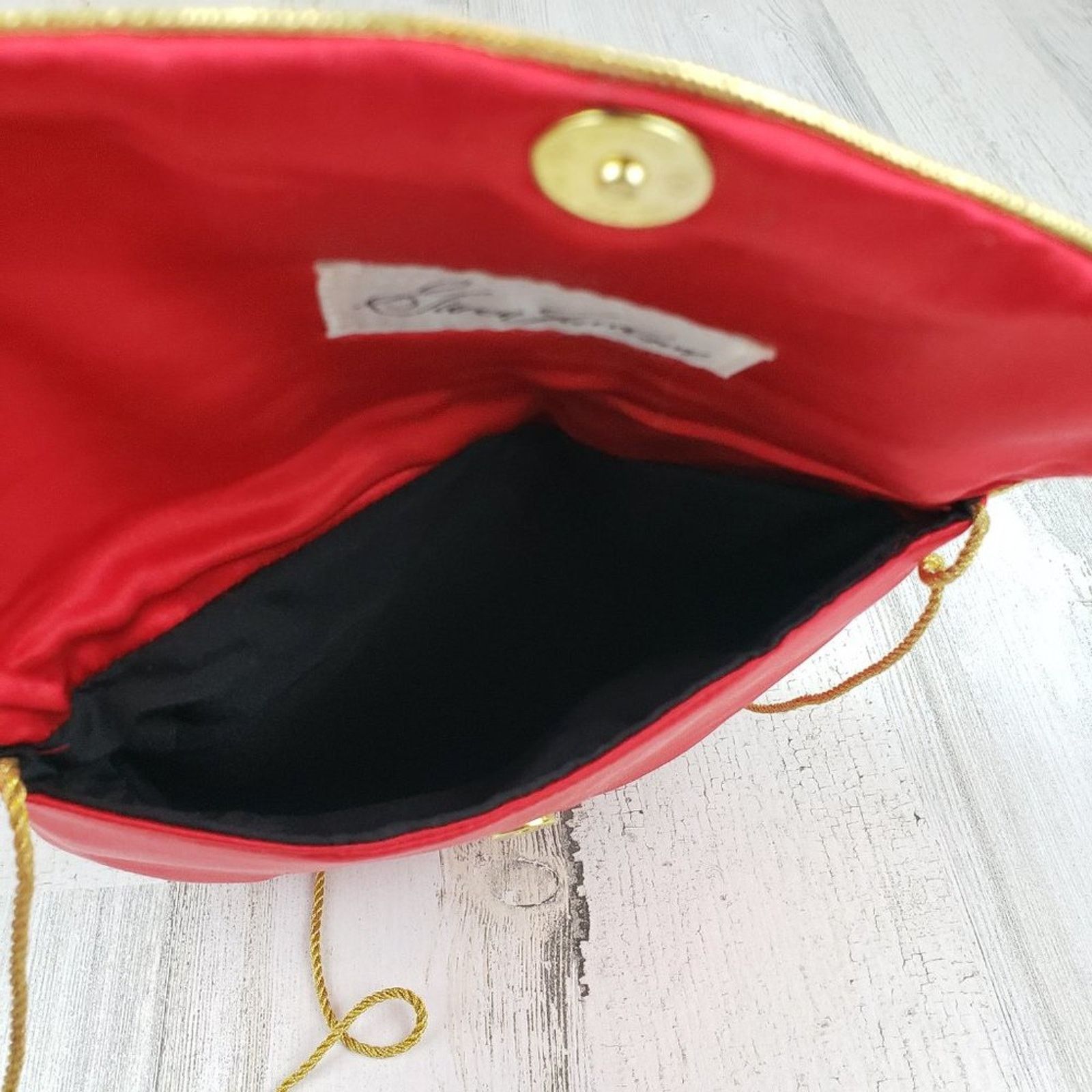 Other Vintage Gwen Jackson Red Floral Silky Purse Shoulder Bag Size ONE SIZE - 3 Thumbnail