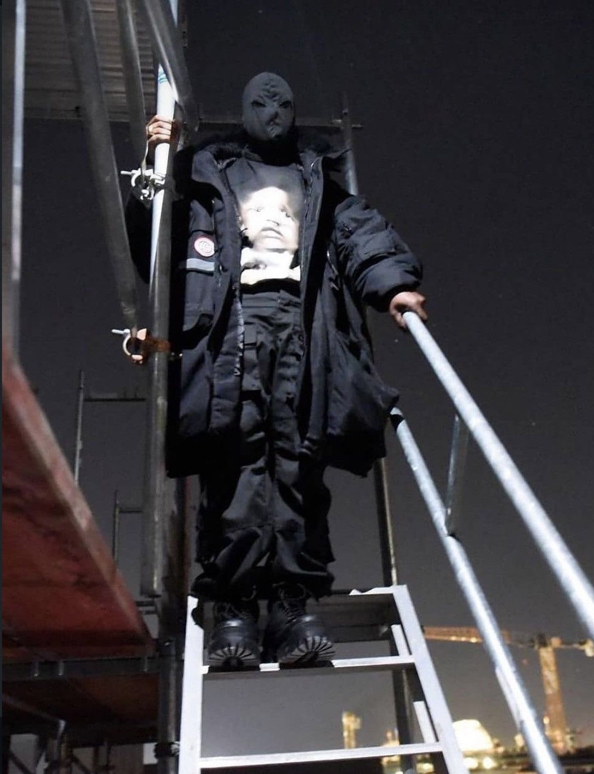 Vetements FW/16 Runway Global Warming Parka Size US XS / EU 42 / 0 - 12 Thumbnail
