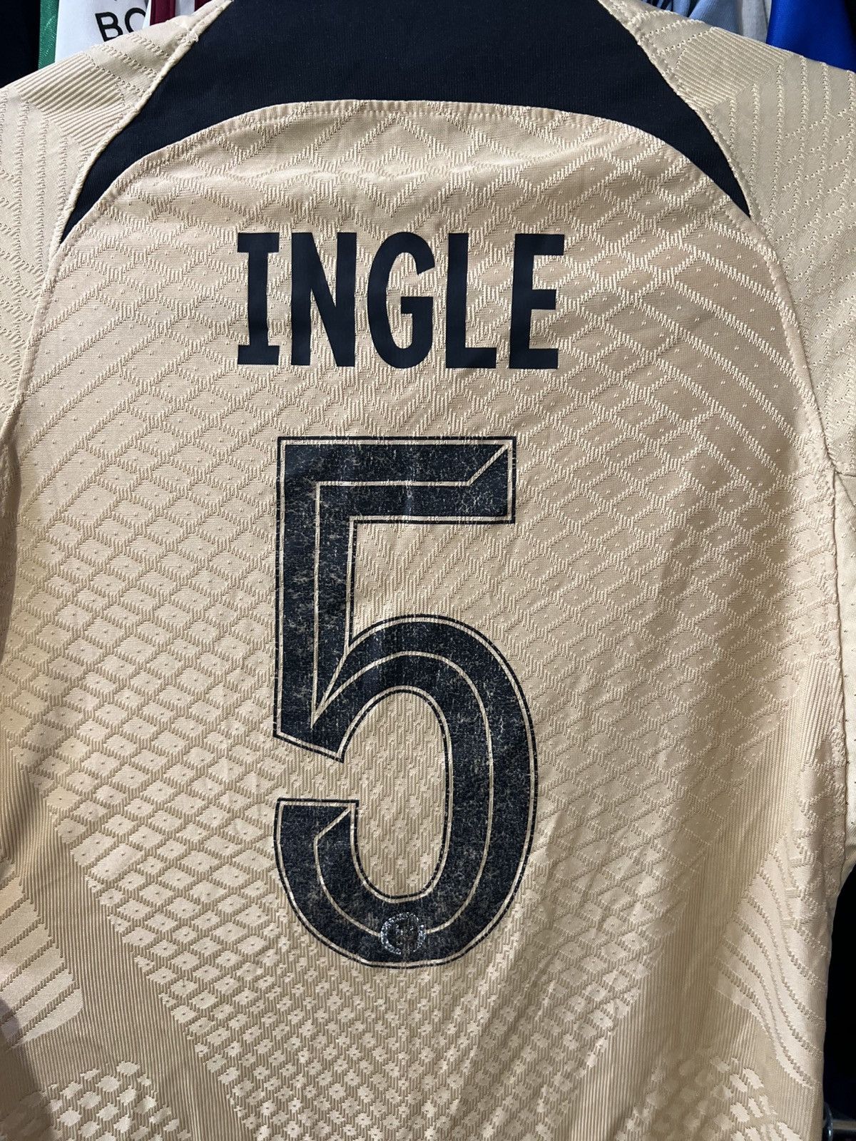Nike 2022/2023 NIKE CHELSEA #5 SOPHIE INGLE SIGNED MATCH WORN TEE Size US S / EU 44-46 / 1 - 3 Thumbnail