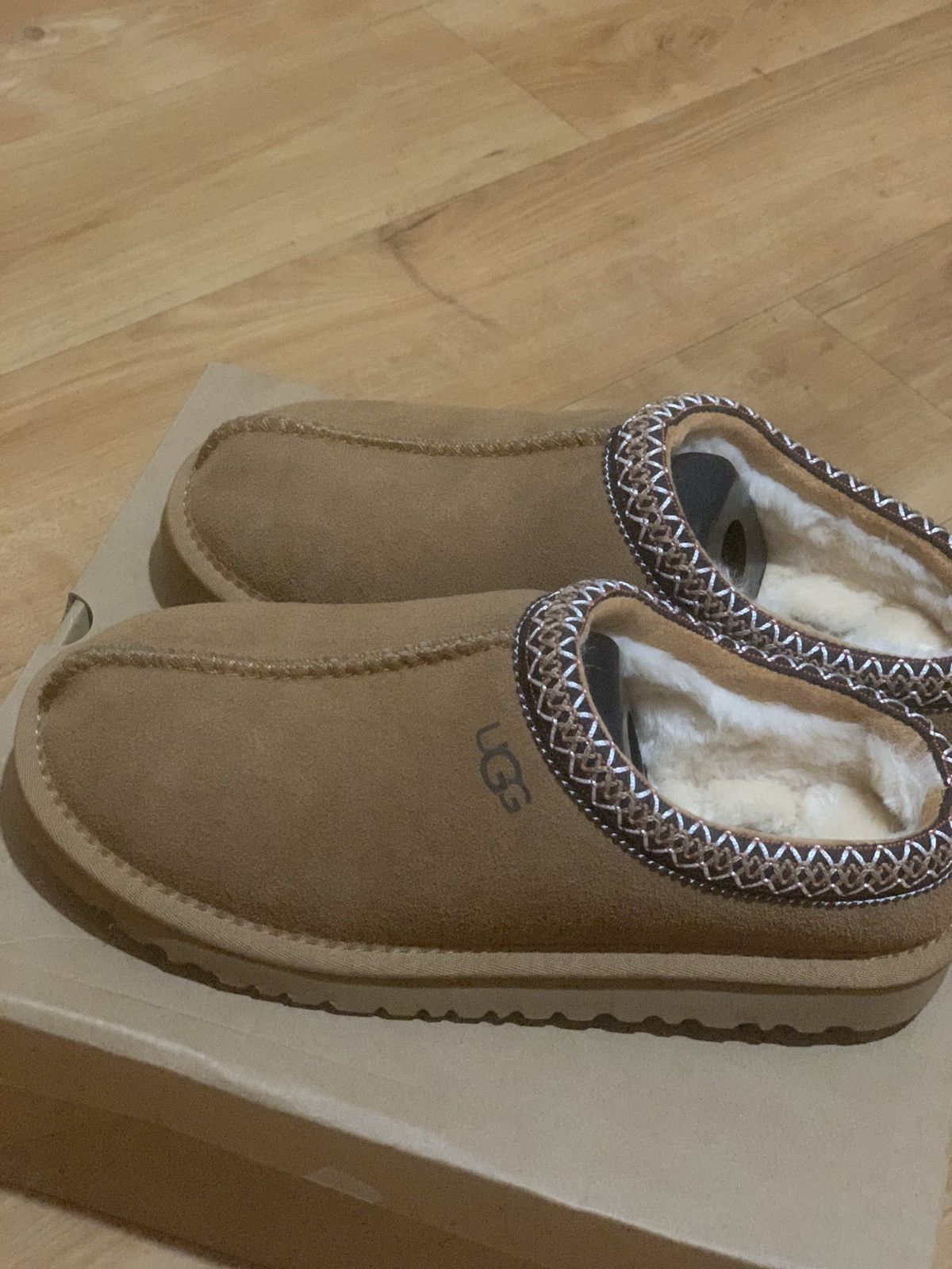 Ugg Uggs Tasman Chesnut Size US 8 / IT 38 - 1 Thumbnail