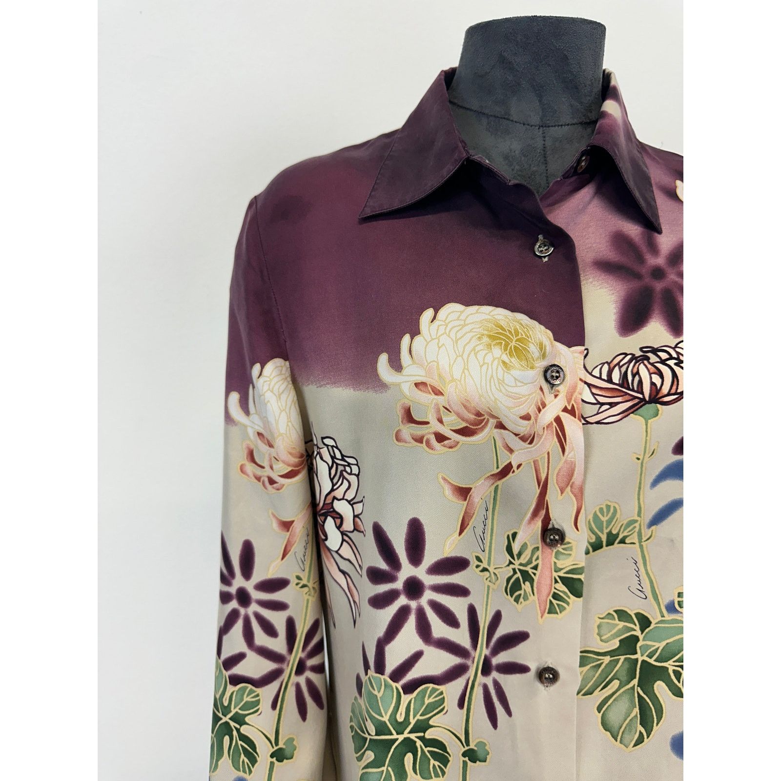 Gucci SS2001 Gucci by Tom Ford Chrysanthemum silk shirt Size M / US 6-8 / IT 42-44 - 5 Thumbnail
