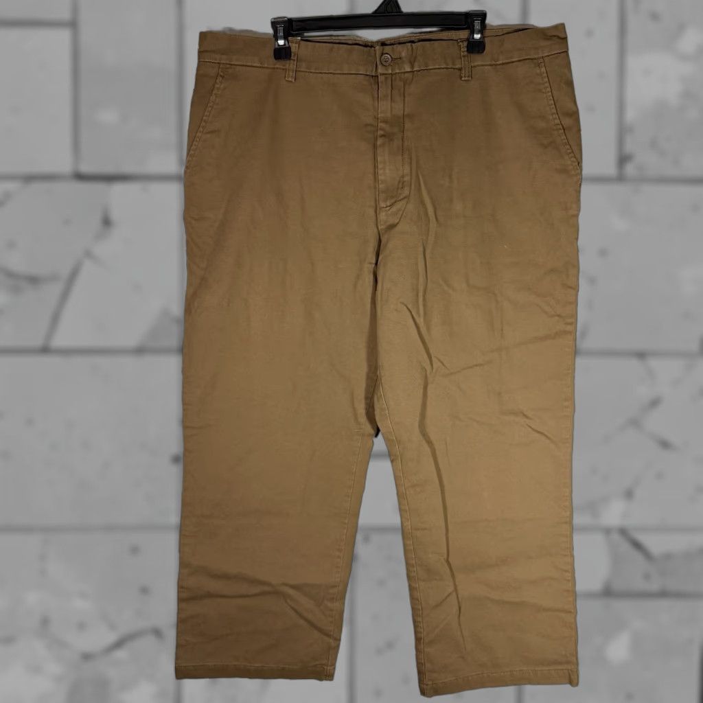 Croft & Barrow NWT Croft & Barrow Brown Chino Pants Classic Fit Mens Size 42x29 Size US 42 / EU 58 - 1 Thumbnail