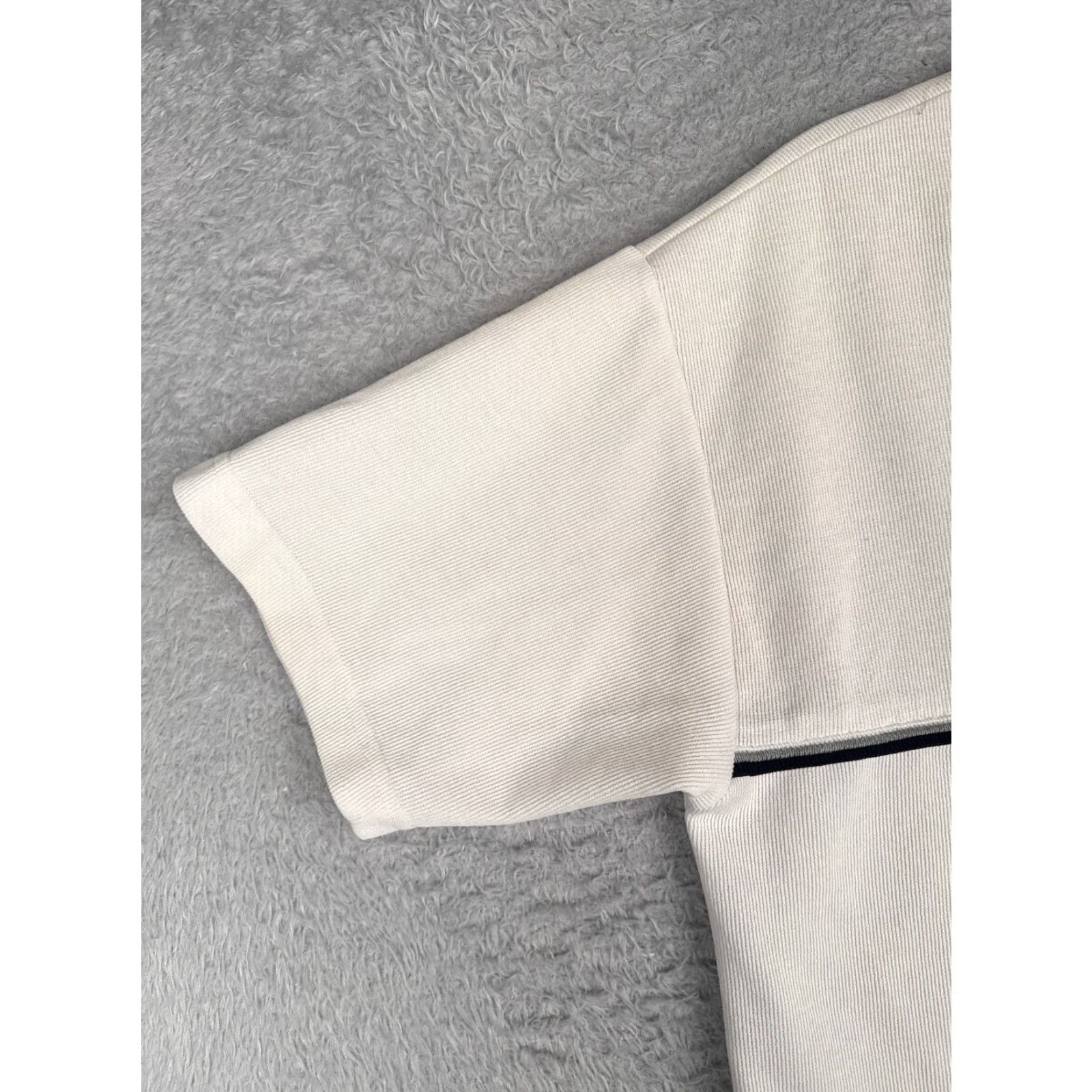Tommy Hilfiger Tommy Hilfiger Sports Shirt Men Medium White V-Neck Cotton Ribbed Made USA Read Size US M / EU 48-50 / 2 - 3 Thumbnail