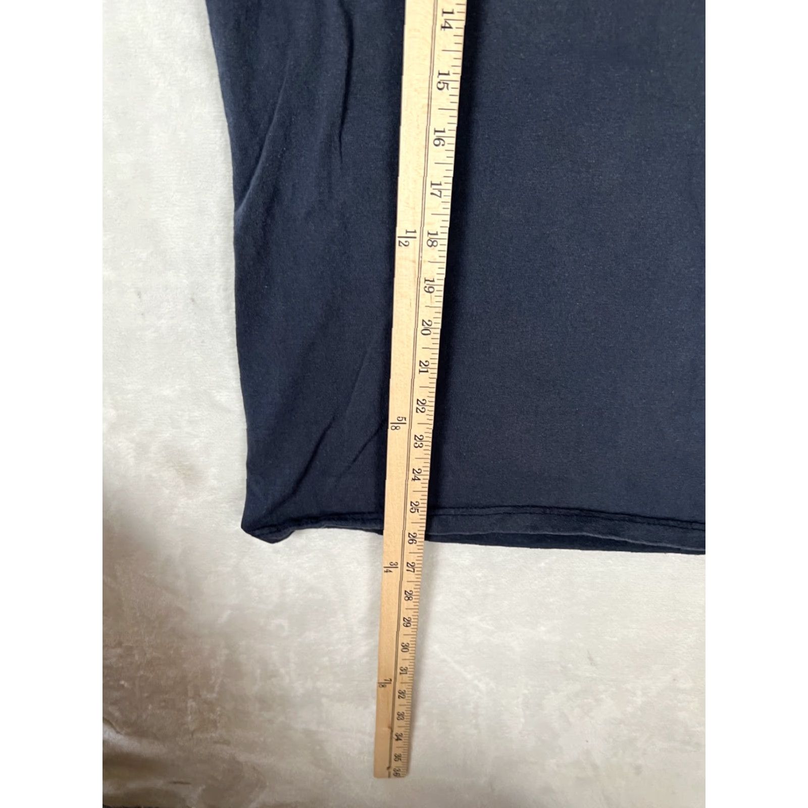 Vintage VINTAGE Santa Cruz T-Shirt Blue L Men Short Sleeve Crew Neck Logo 90s 00s Beach Skateboard OG faded Size US L / EU 52-54 / 3 - 4 Thumbnail