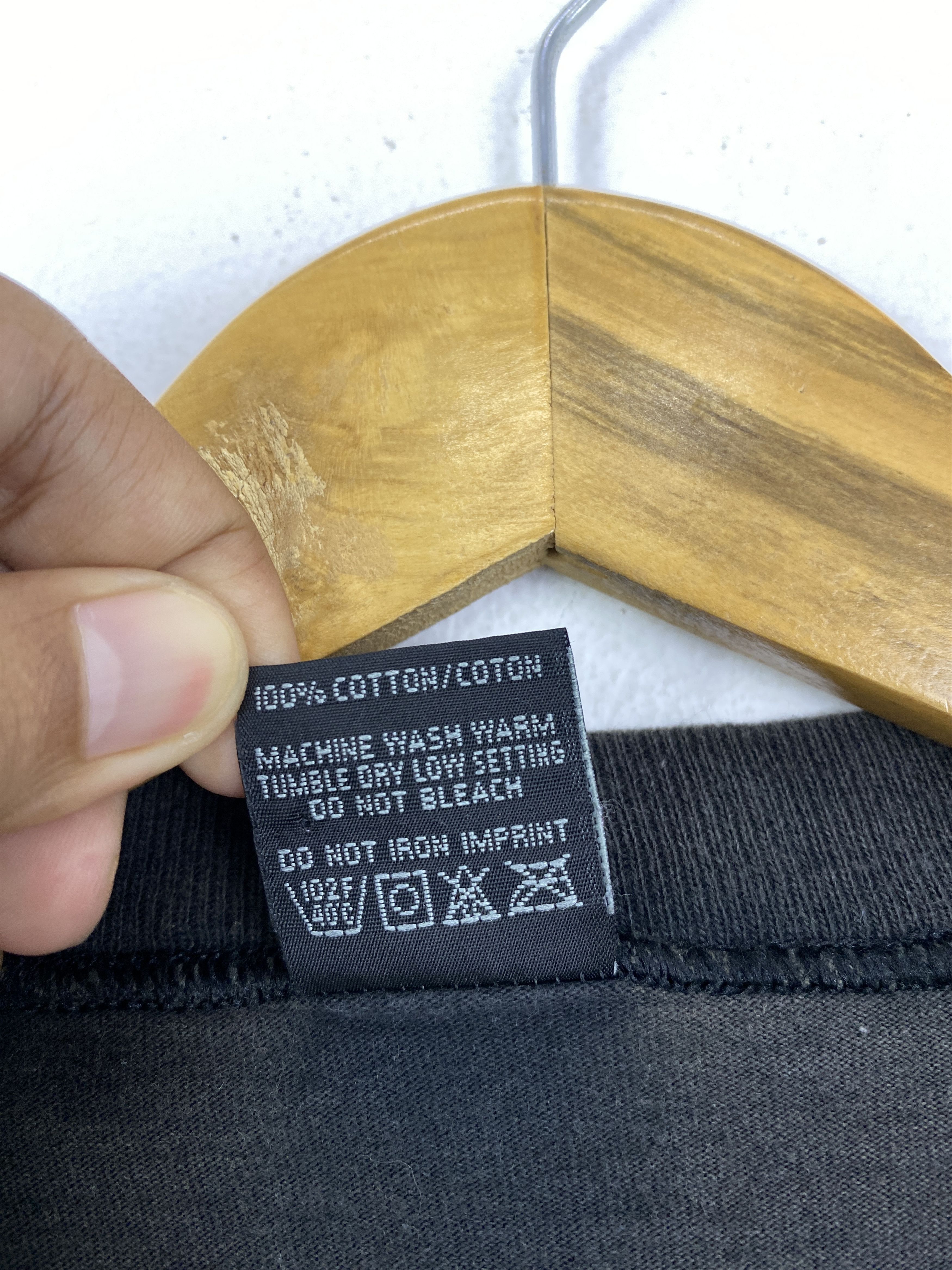 Quiksilver Vintage 90s Quiksilver "Pray For Surf" T-Shirt TA0739 Size US M / EU 48-50 / 2 - 8 Thumbnail