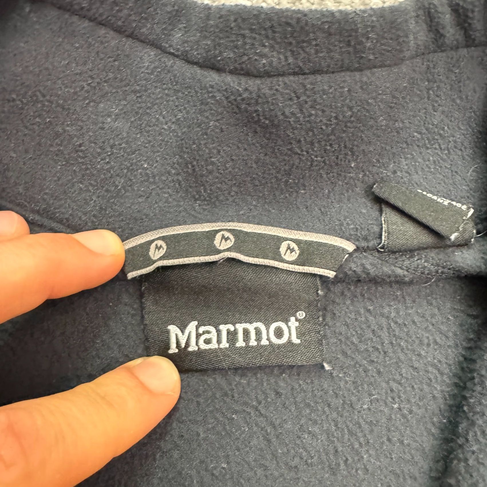Marmot Marmot Jacket Mens Medium Black Fleece 1/4 Zip Dascena Pullover Outdoor Regular Casual, Travel Overall Outdoor Style: Classic, Outdoor Size US M / EU 48-50 / 2 - 7 Thumbnail