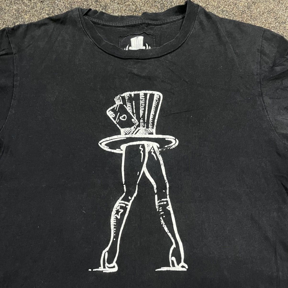 Vintage Vintage Graphic Tee Skeleton Corset Legs Grunge Dark Academi Size US L / EU 52-54 / 3 - 4 Thumbnail