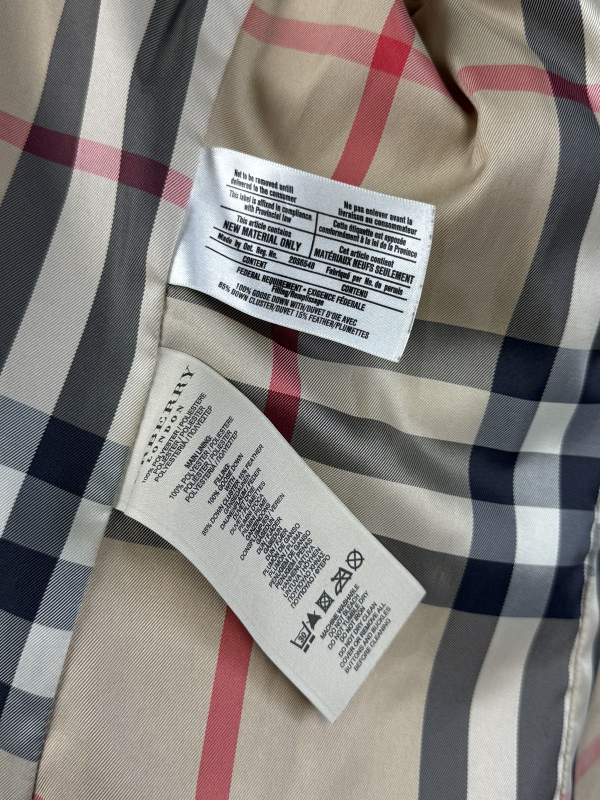 Burberry Burberry Quilted Custom Camo Puffer Jacket Size M - L Size M / US 6-8 / IT 42-44 - 11 Thumbnail