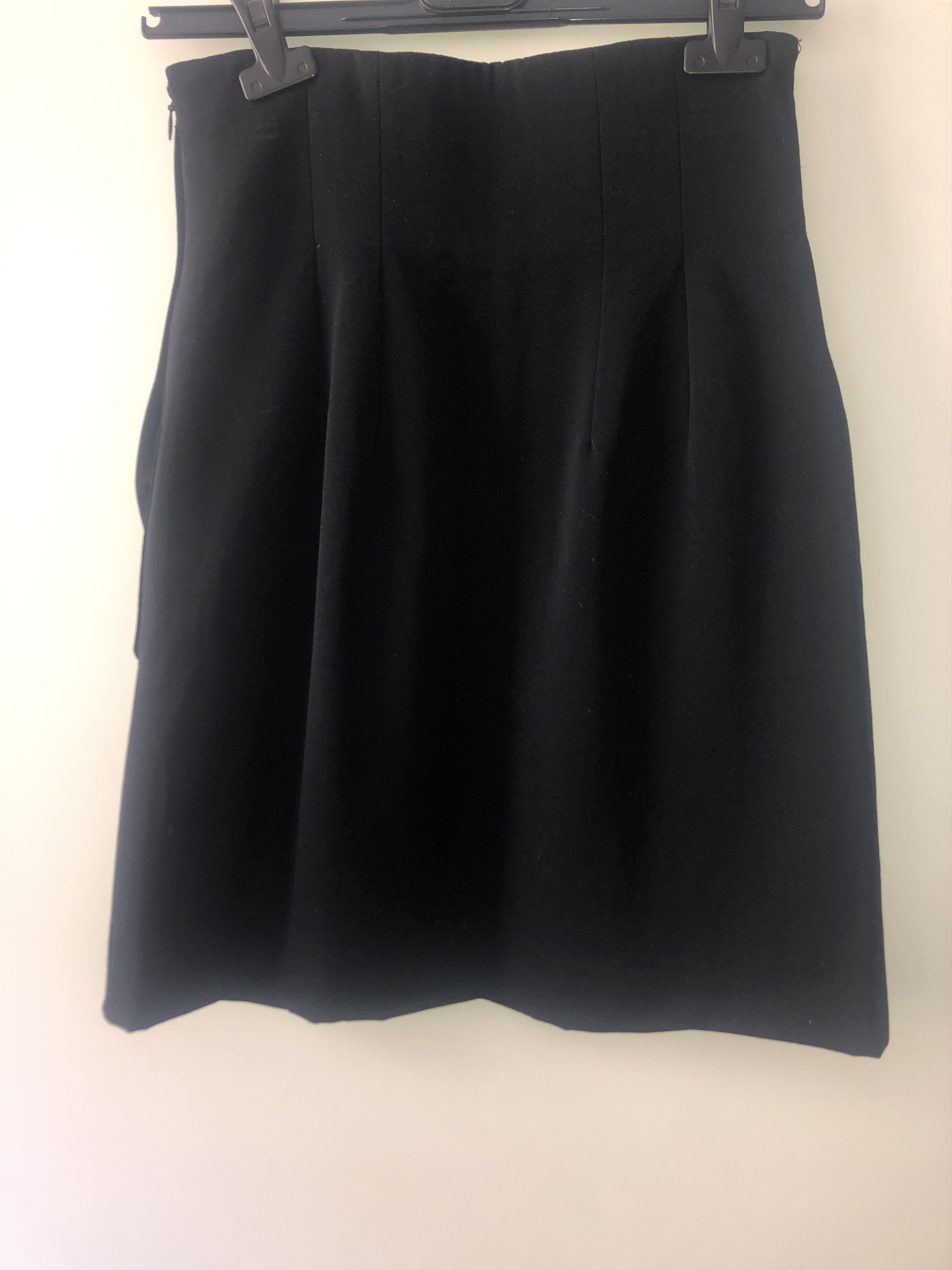 Givenchy High Wiasted Embellished Skirt Size 27" / US 4 / IT 40 - 13 Thumbnail
