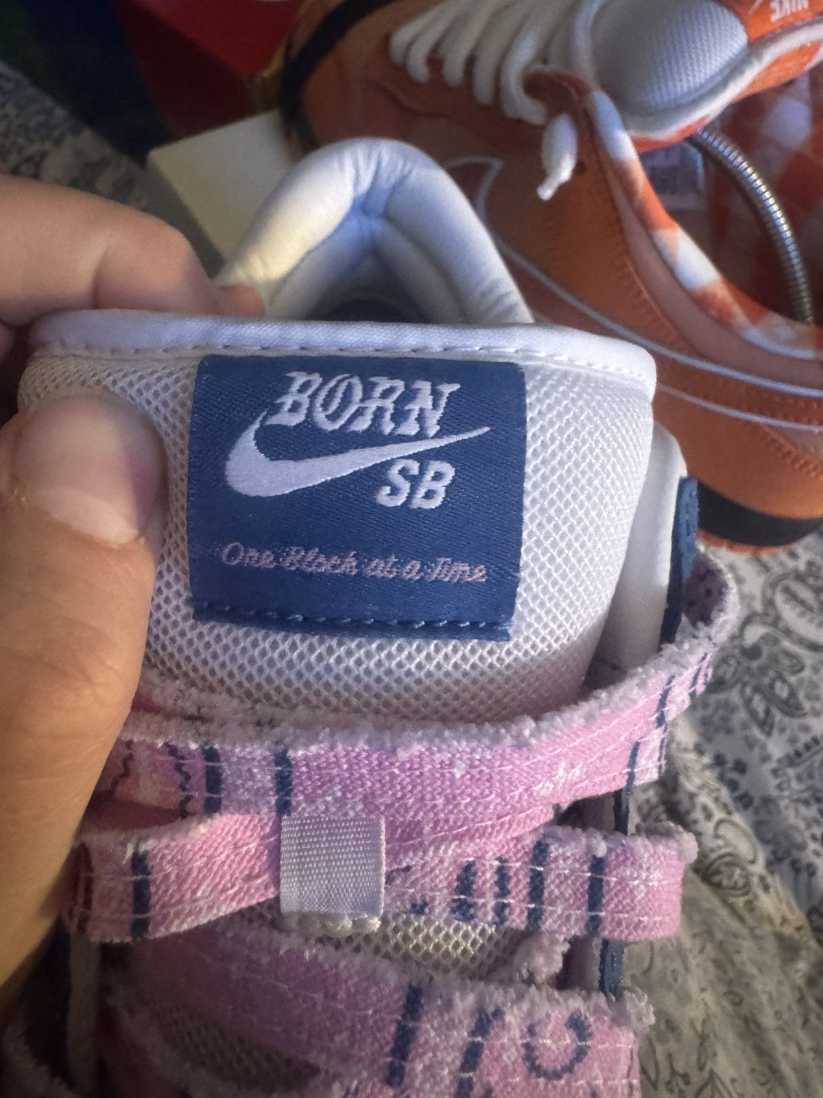 Nike Nike Sb Dunk Low Born x Raised One Block at Time 8,5US Size US 8.5 / EU 41-42 - 13 Thumbnail
