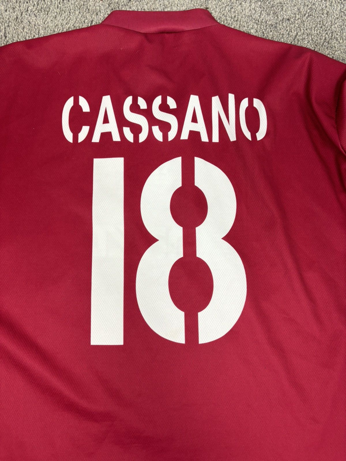 Chelsea Soccer AS Roma Italy Mazda Soccer Jersey Red Number 18 Cassano Size US L / EU 52-54 / 3 - 3 Thumbnail