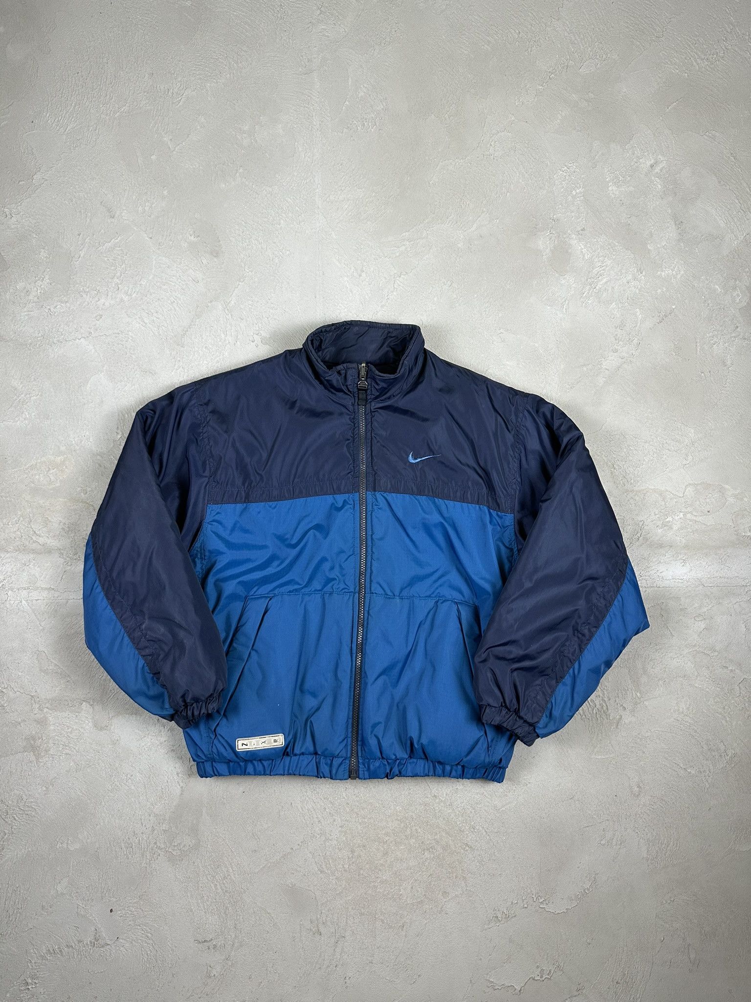 Nike 90s Vintage Nike Reversible Boxy Puffer Jacket Size US S / EU 44-46 / 1 - 1 Thumbnail