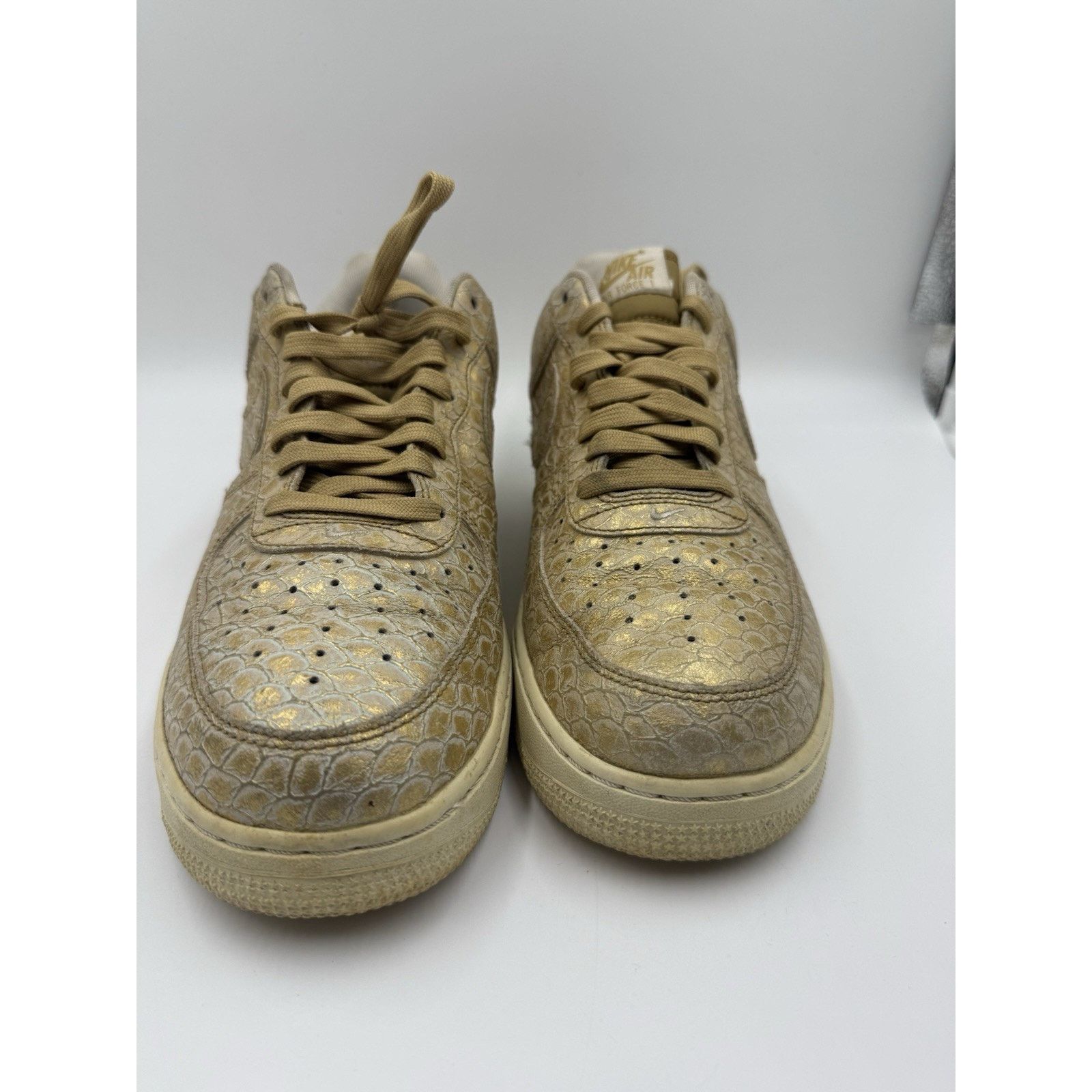Size 11 - Nike Air Force 1 '07 LV8 Low Golden Scales