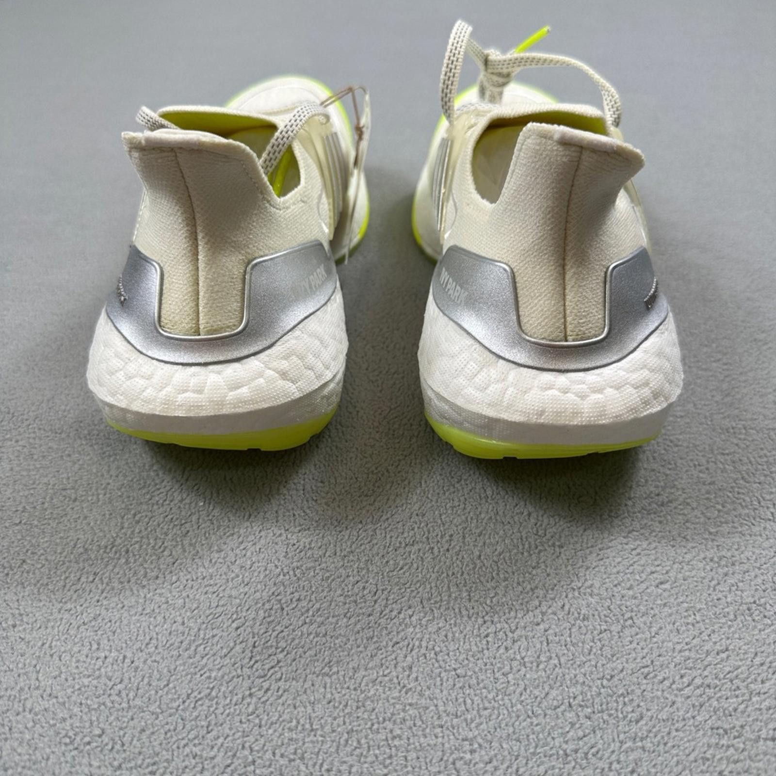 Ivy Park Adidas IVY PARK Ultraboost Cream White Yellow Running Shoes Size US 5 / EU 37 - 7 Thumbnail