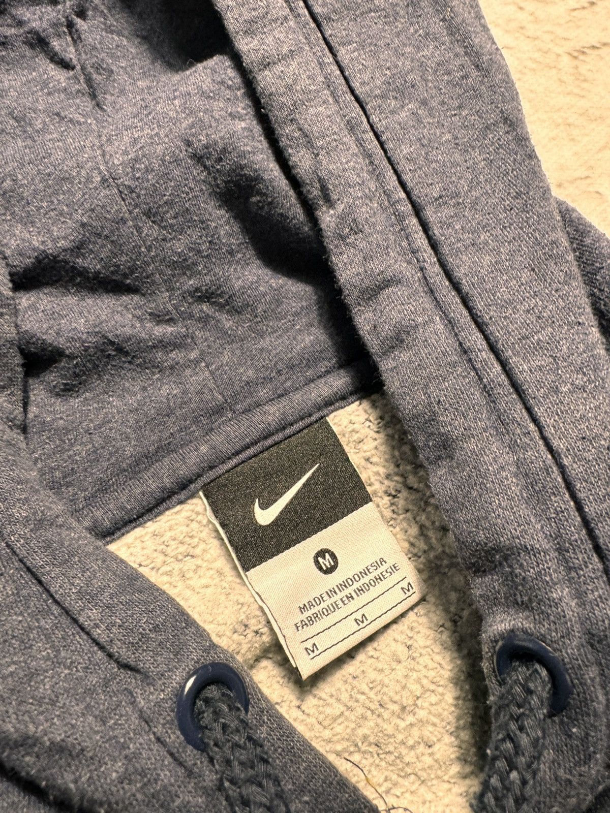 Nike × Vintage NIKE VINTAGE CENTER LOGO OVERSIZE BOXY HOODIE Size US M / EU 48-50 / 2 - 5 Thumbnail