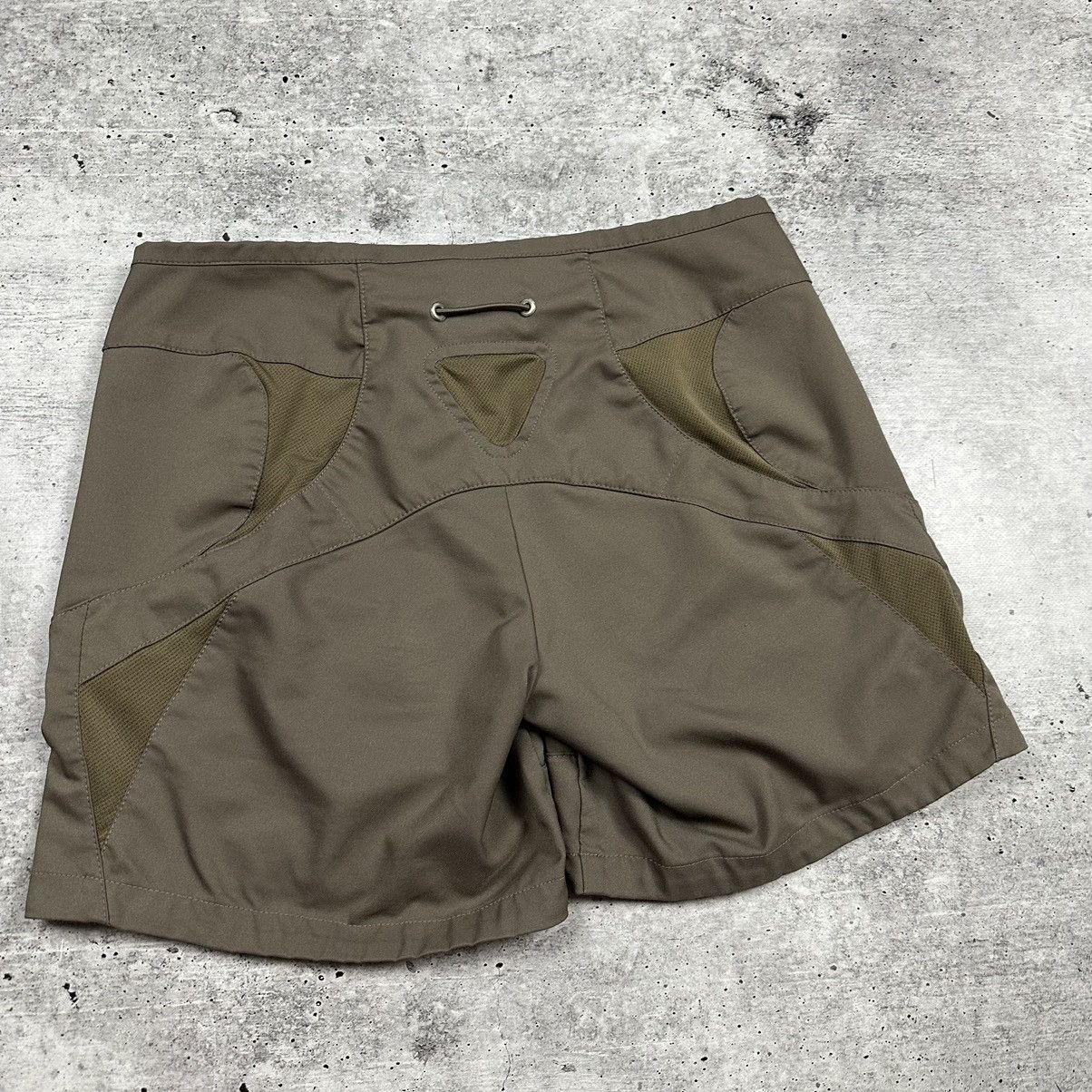 Nike ACG Vintage Nike ACG Shorts Brown Women’s Size US 4 Size 27" / US 4 / IT 40 - 11 Thumbnail