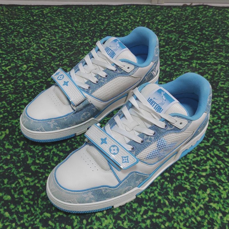 Louis Vuitton Louis Vuitton Trainer Velcro Low-Top Sneaker Blue Size US 8 / IT 38 - 1 Thumbnail