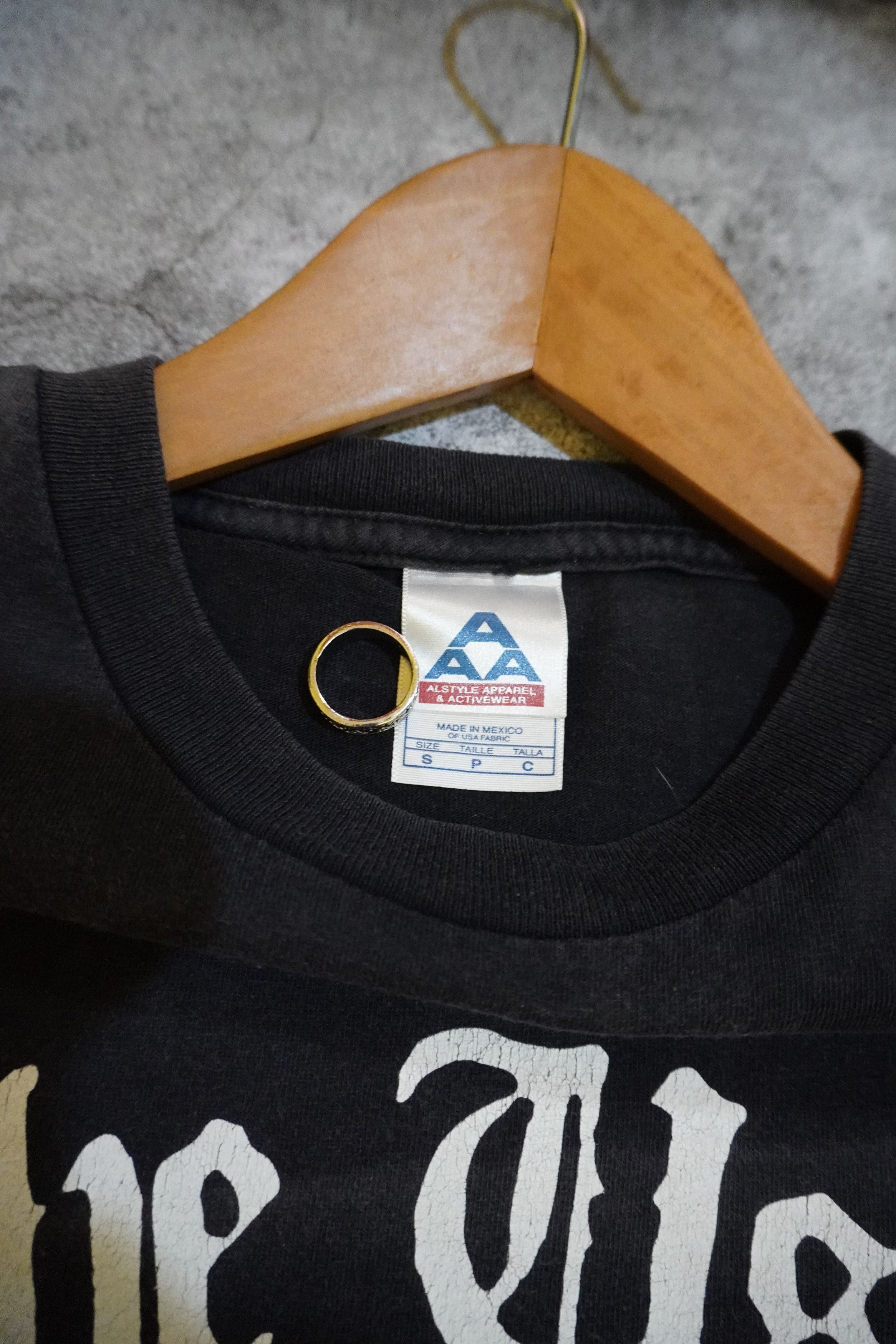 Band Tees × Vintage Vintage Y2k The Used Band 2002 tshirt Free Concert Tag Size US S / EU 44-46 / 1 - 7 Thumbnail