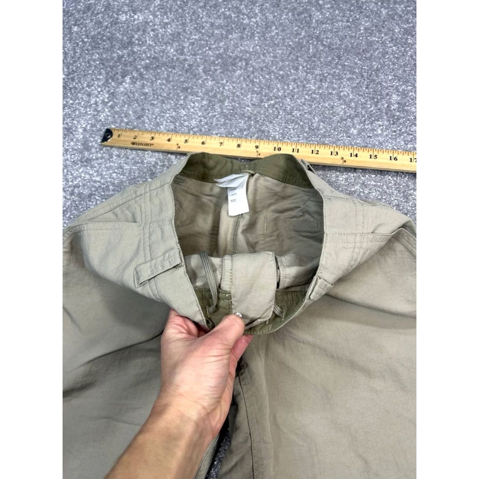 The North Face The North Face Project Shorts Womens 4 Gray Logo Mid Rise Inner Drawstring Size 27" / US 4 / IT 40 - 7 Thumbnail