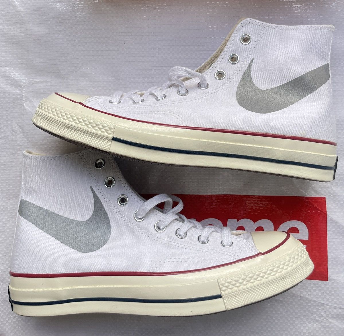 Converse × Market New 8.5 Market WHITE Chuck 70 Hi RARE Sneaker Size US 8.5 / EU 41-42 - 2 Thumbnail