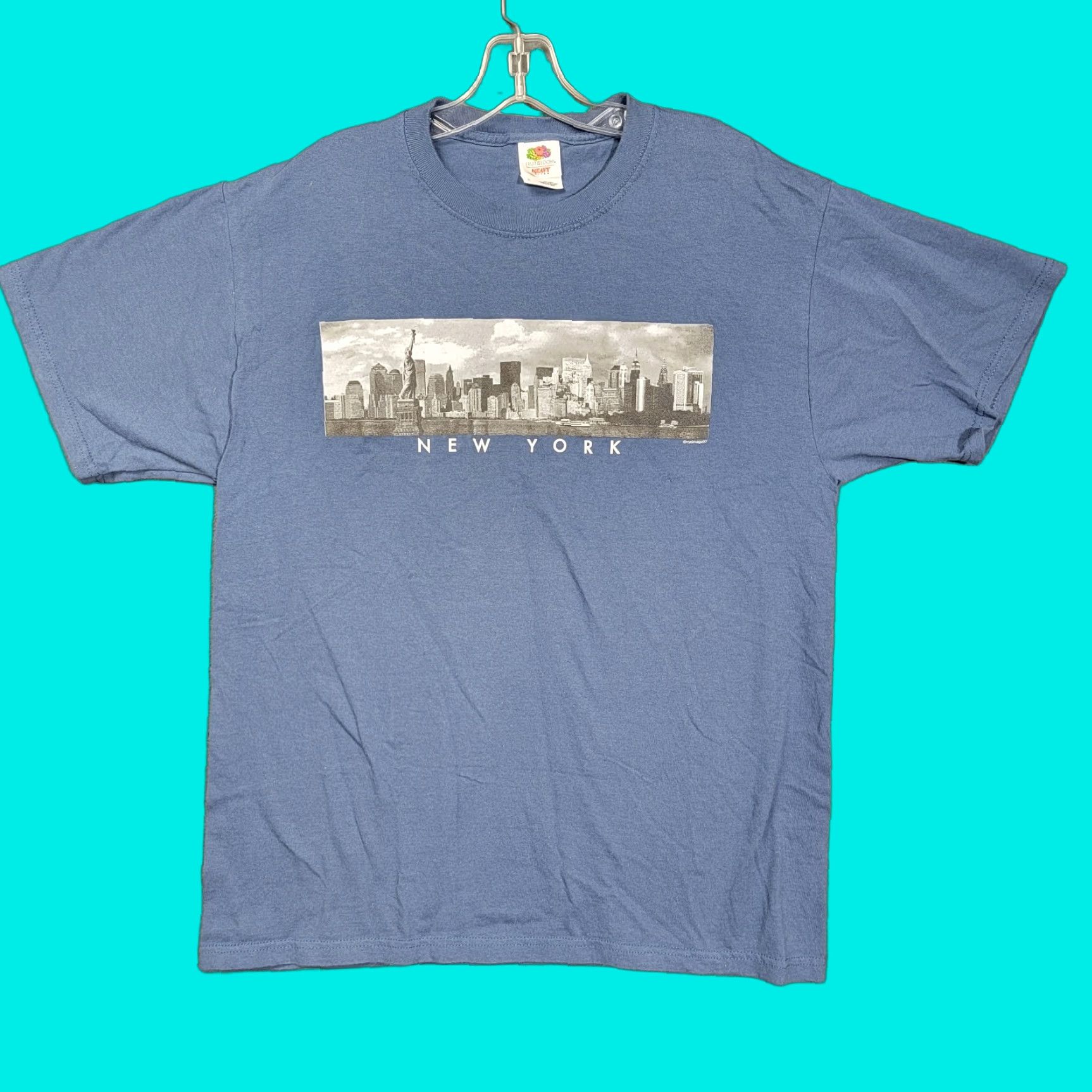Sea New York New York Skyline T-Shirt Womens Large Blue NYC Image Y2K 07 Size L / US 10 / IT 46 - 1 Thumbnail