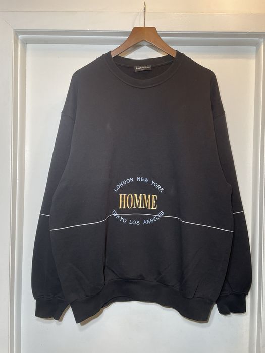 Balenciaga hot sale homme crewneck