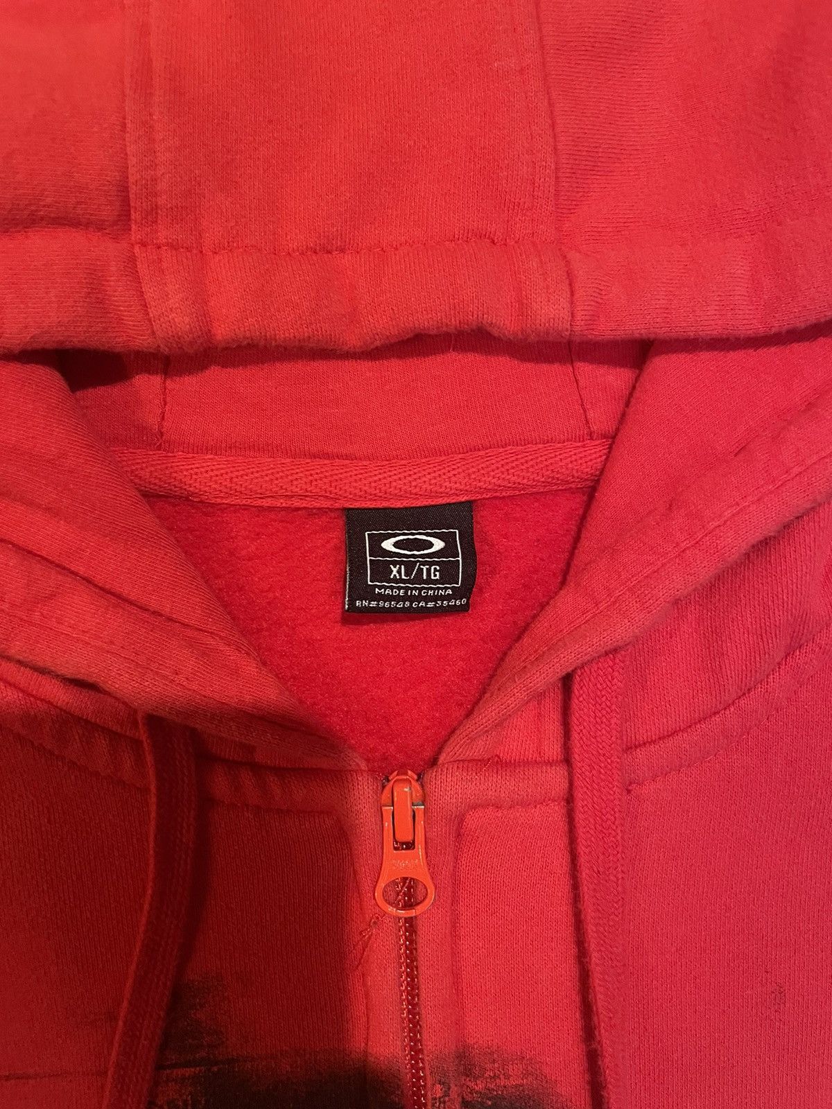 Early 2000s Oakley zipup