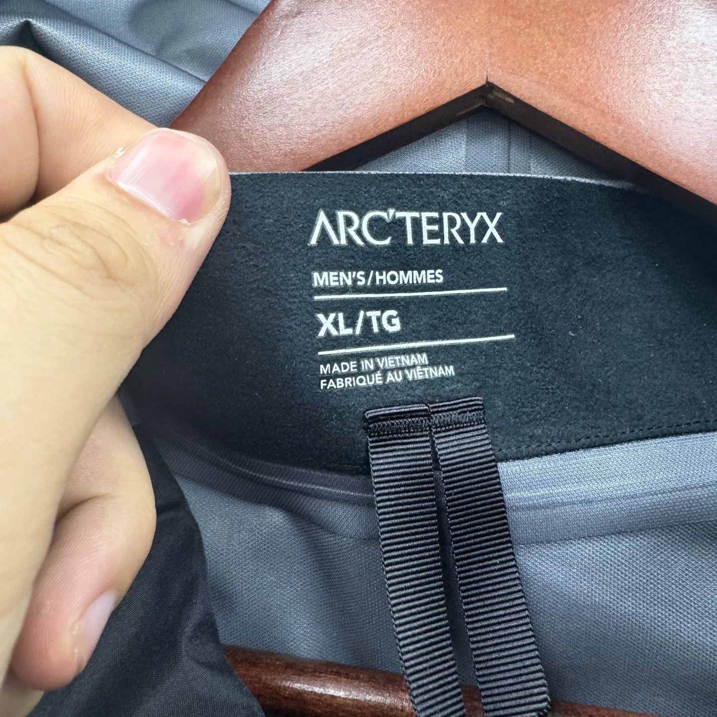 Arc'teryx Arc'teryx Beta SL Black XL Size - Used/New Size US XL / EU 56 / 4 - 5 Thumbnail