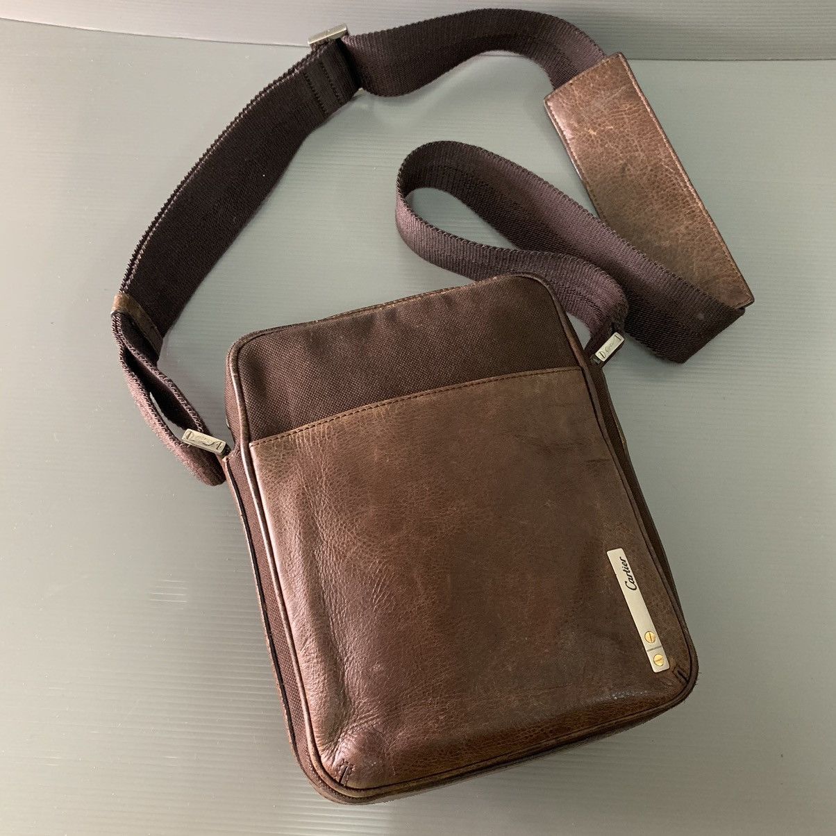 Cartier Cartier Paris Leather Slingbag Pre-Owned Size ONE SIZE - 3 Thumbnail