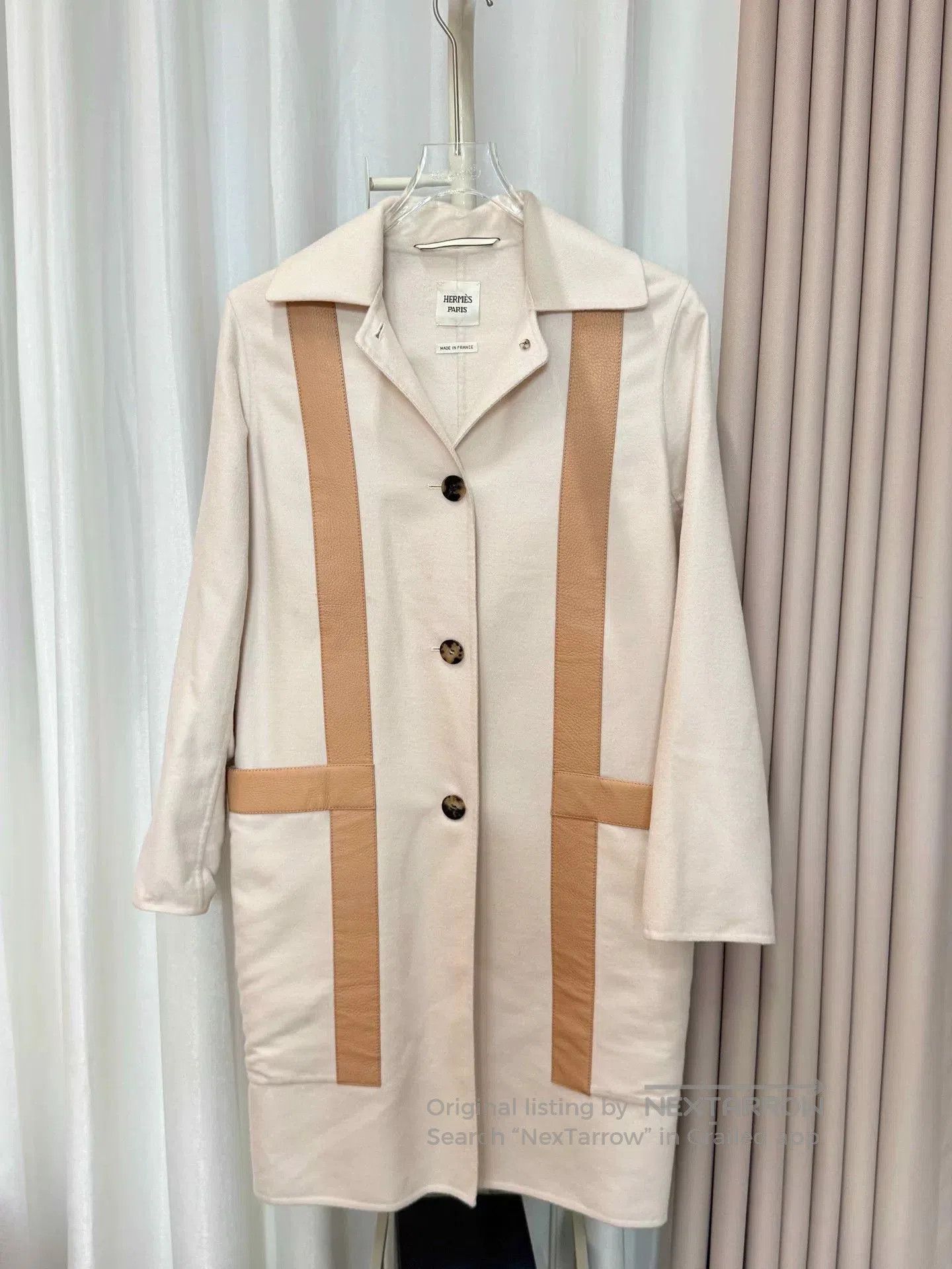 Hermes hermes striped beige and white cashmere coat. Size US S / EU 44-46 / 1 - 1 Thumbnail