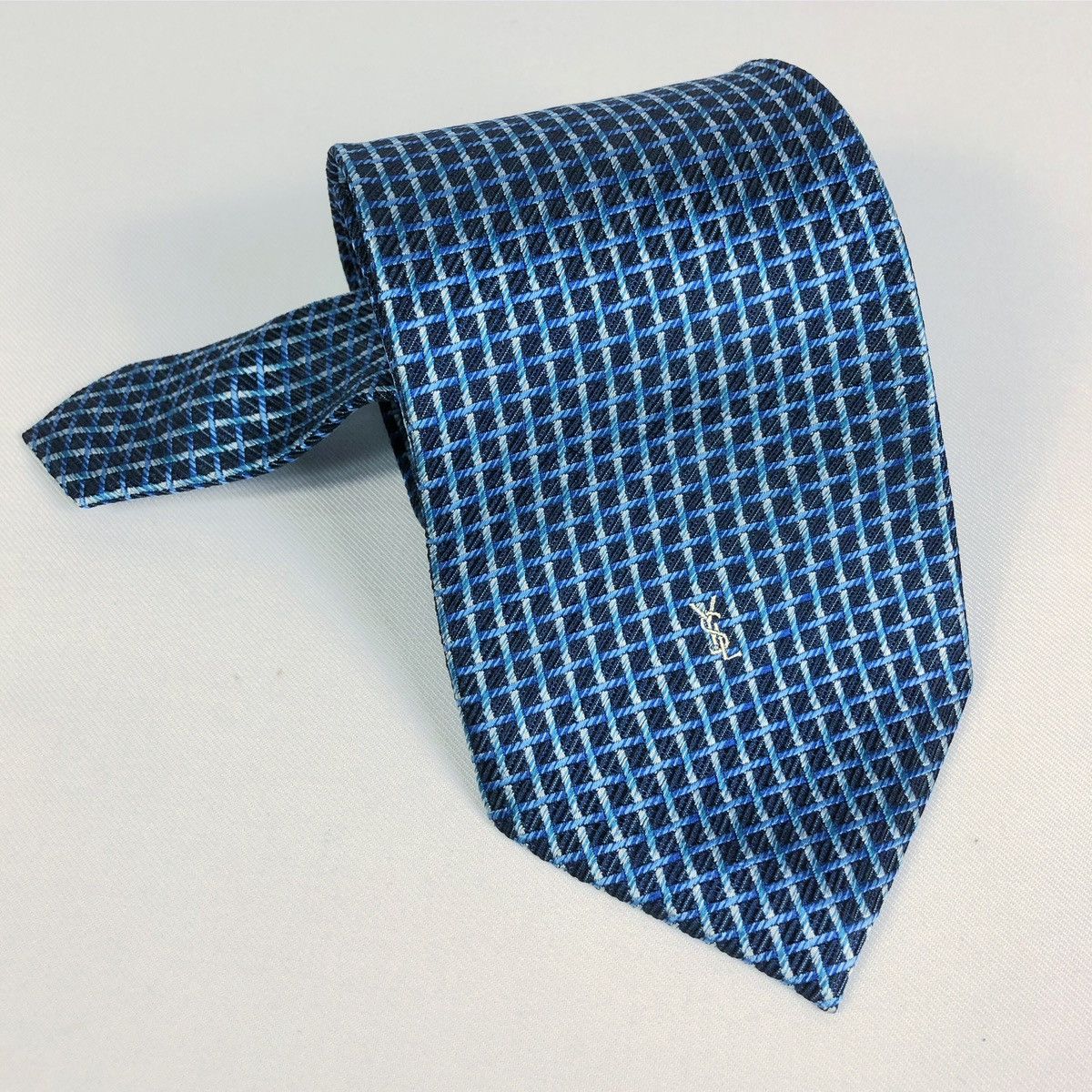 Yves Saint Laurent Rare Vintage Yves Saint Laurent YSL Silk Tie Size ONE SIZE - 9 Thumbnail