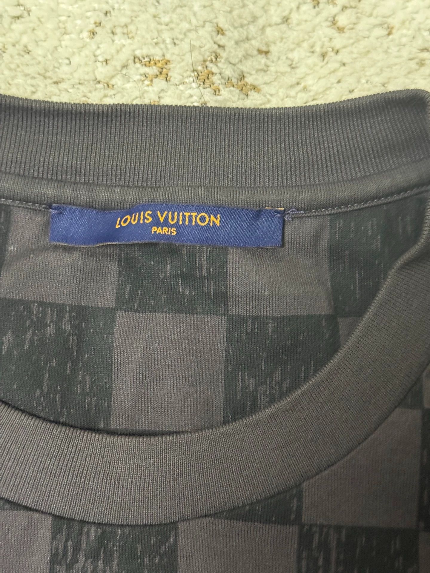 Louis Vuitton LV Damier Checkerboard Short Sleeve Authentic Tee Size US L / EU 52-54 / 3 - 3 Thumbnail
