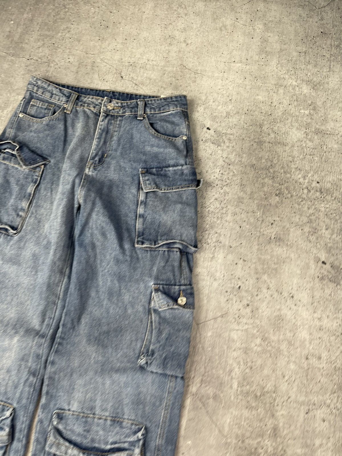Japanese Brand Baggy Multi-pocket Cargo Jeans Pants Size US 34 / EU 50 - 4 Thumbnail